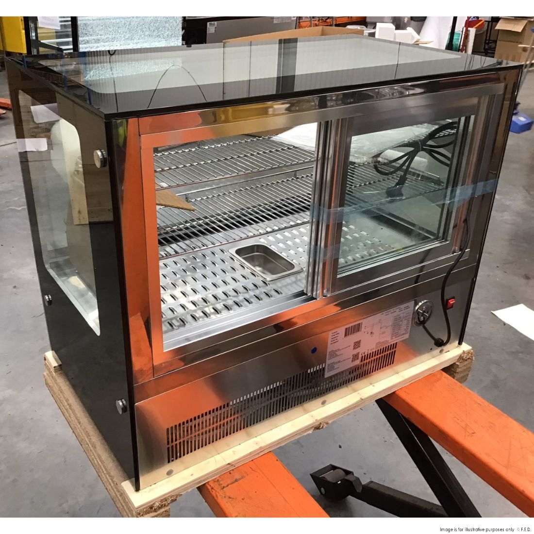 Ex-Showroom: Bonvue Counter Top Square Glass Hot Food Display - GN-900HRT-NSW2142