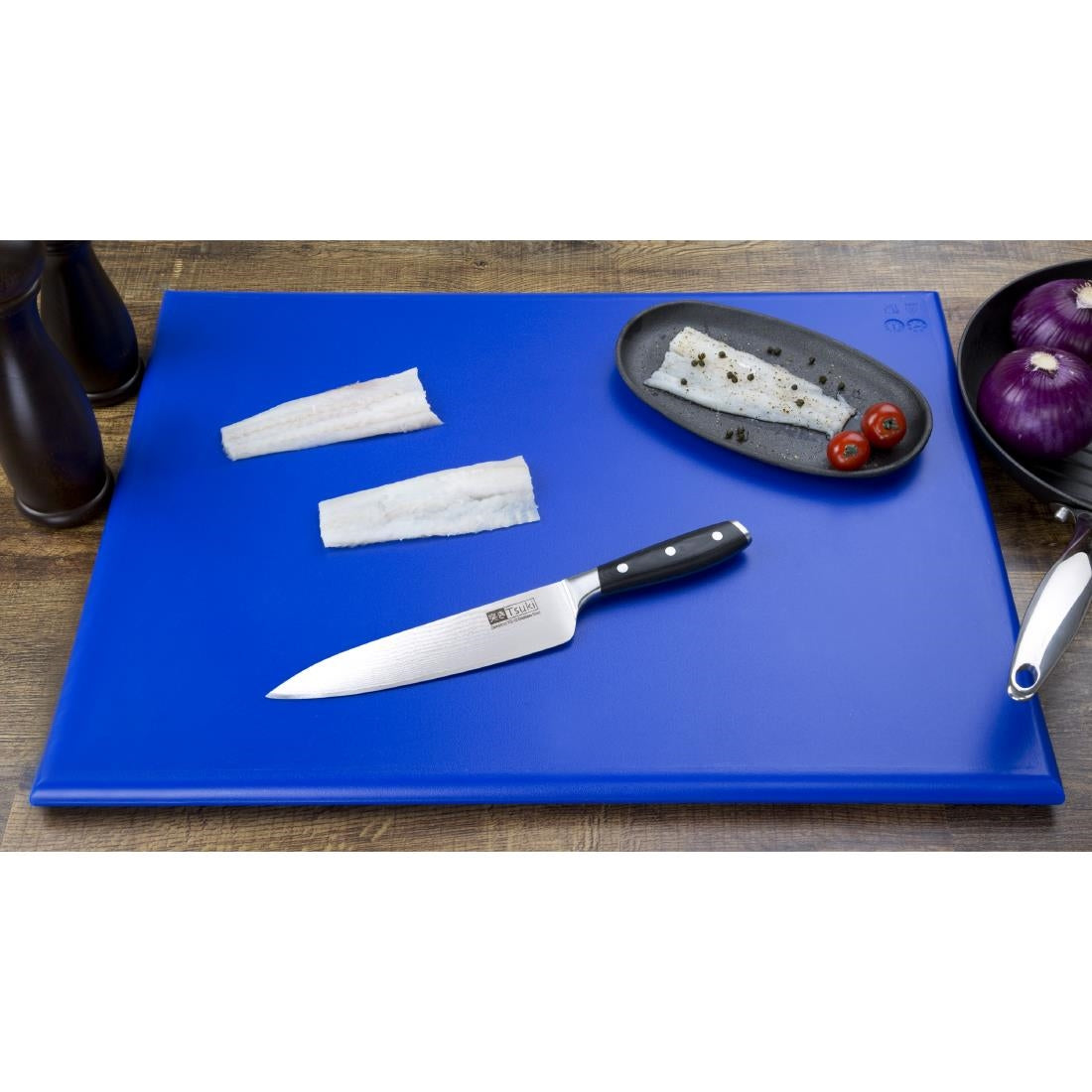 Hygiplas Extra Thick High Density Chopping Board Blue - 600x450x25mm - J042