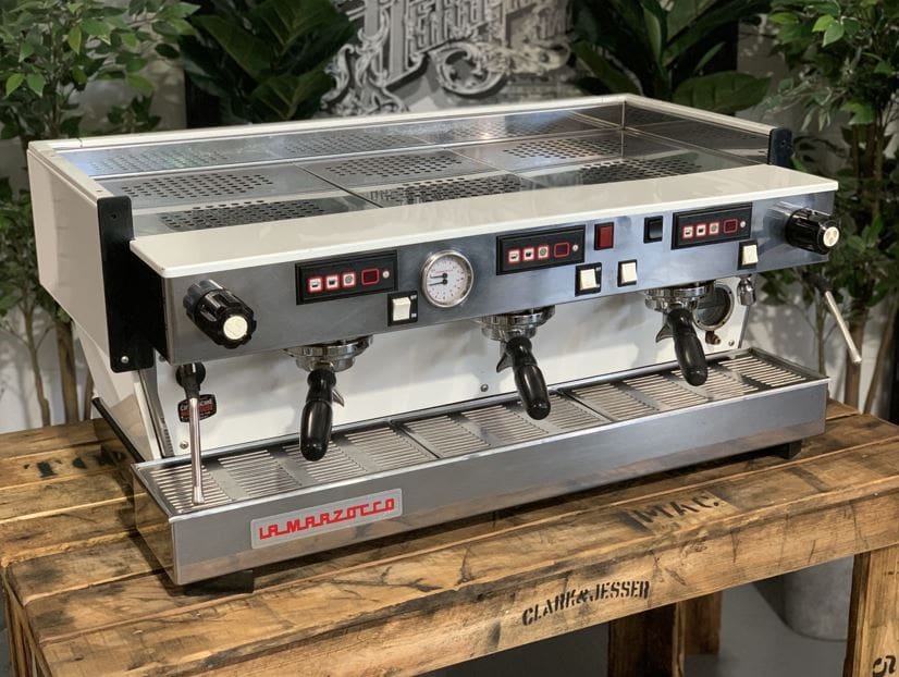 La Marzocco Linea Classic 3 Group White w Chrono - 413