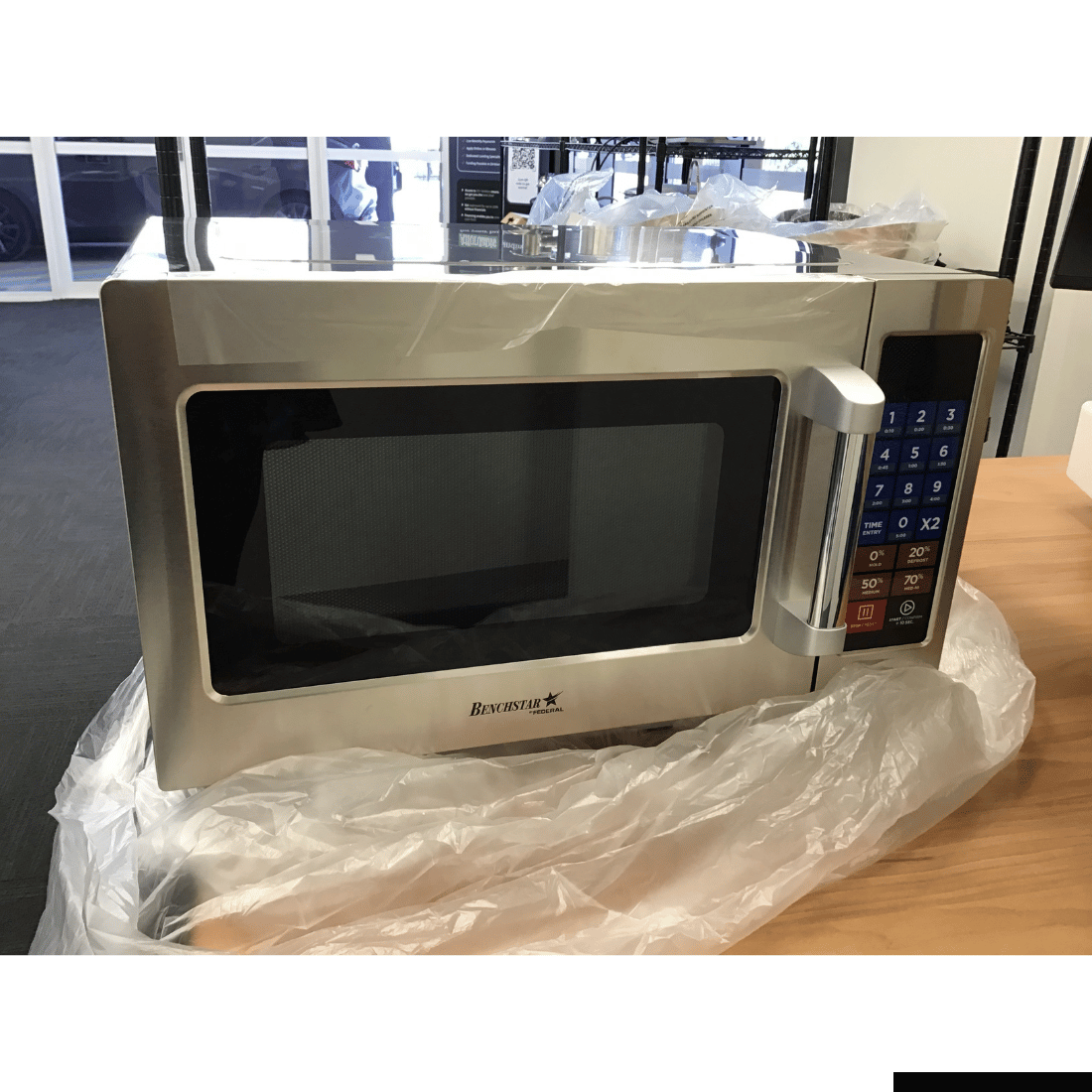 2NDs: Benchstar Stainless Steel Microwave Oven - MD-1400-QLD373