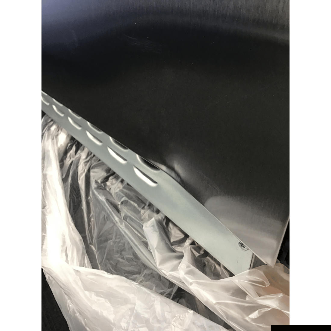 2NDs: Benchstar Stainless Steel Microwave Oven - MD-1400-QLD373