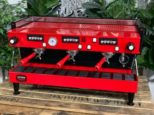 La Marzocco Linea Red - 3 Group Commercial Espresso Machine - Black