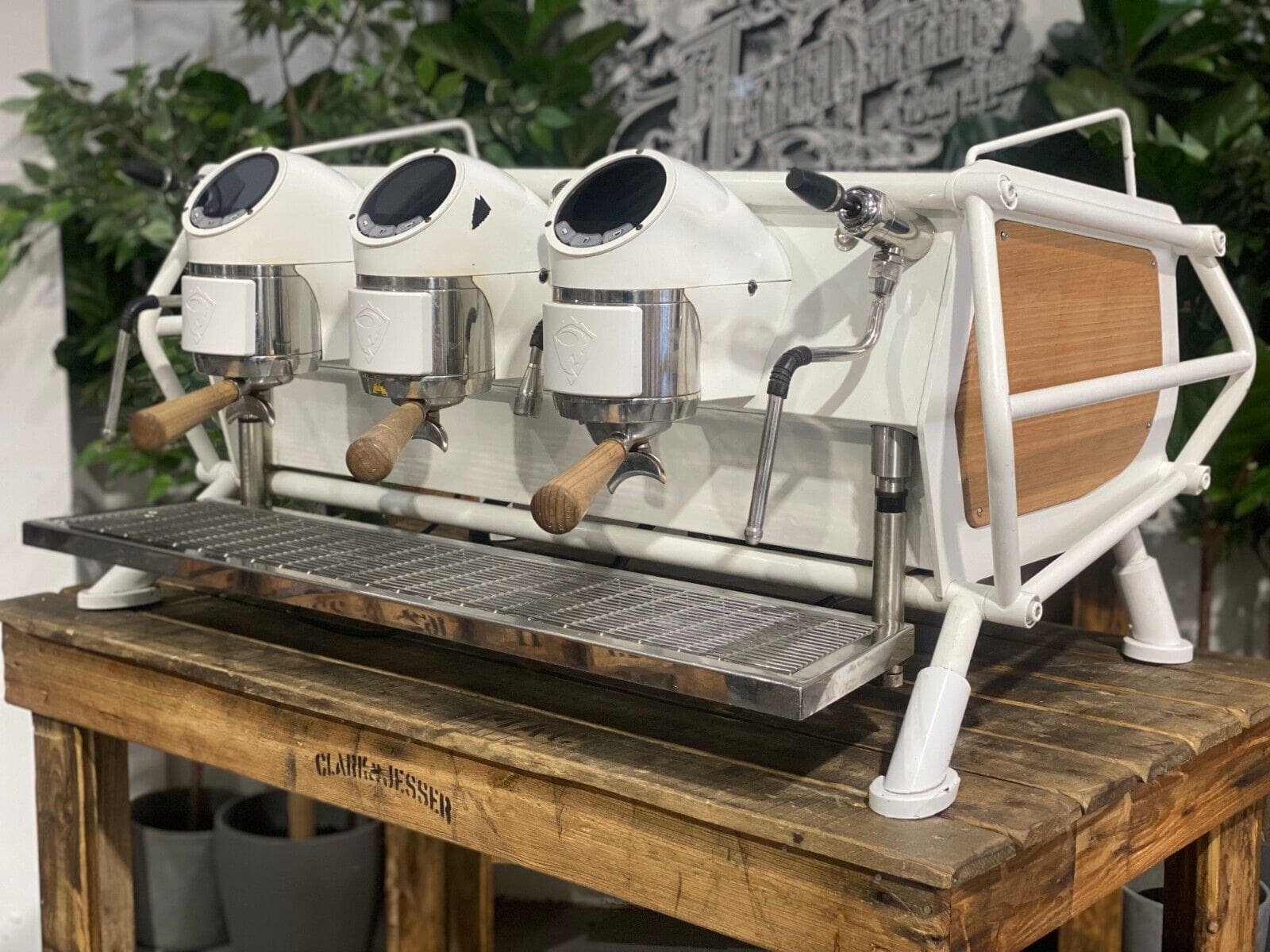 San Remo Cafe Racer 3 Group White & Timber - 16029