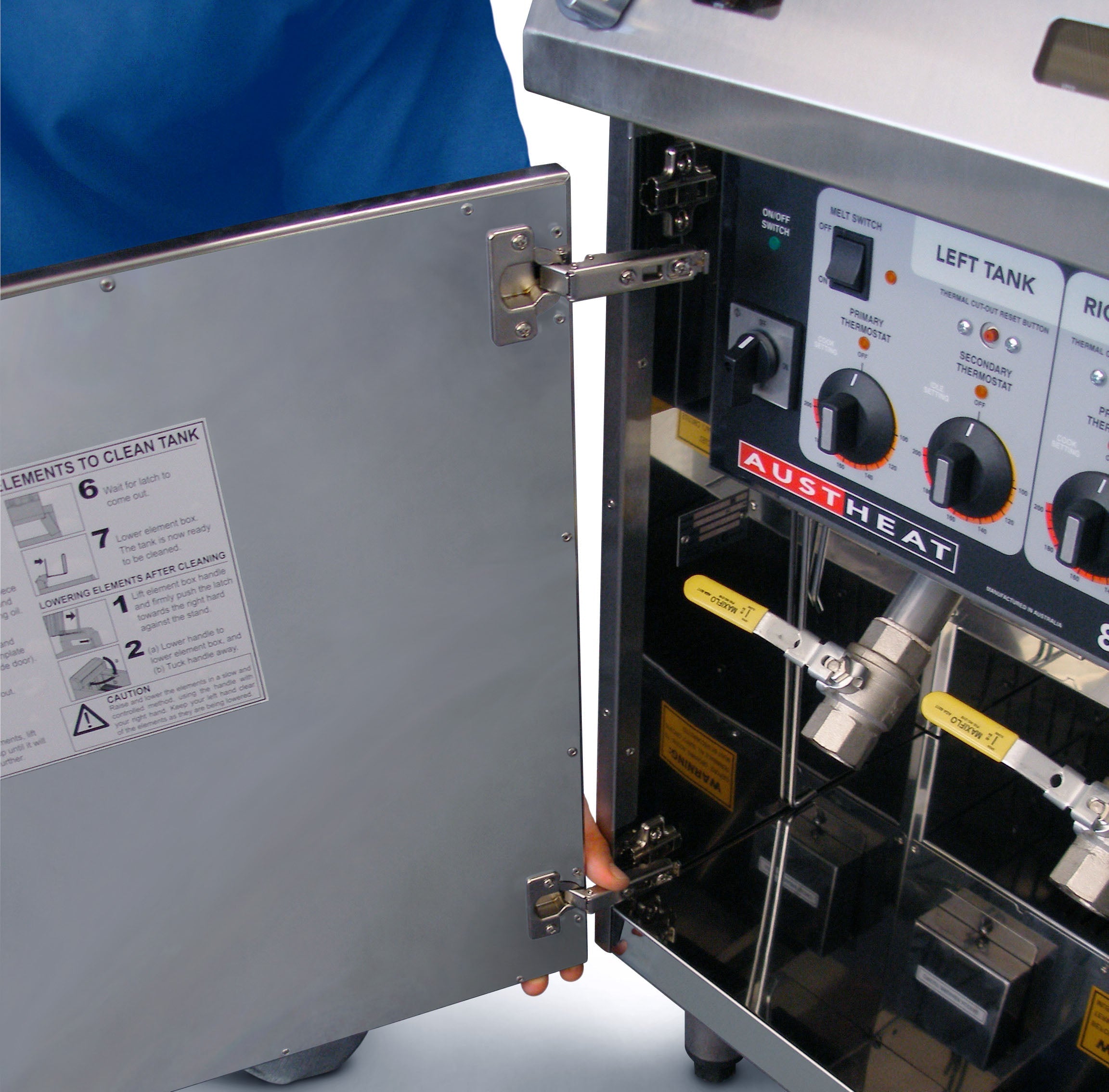 Austheat Freestanding Electric Fryer, two tanks - AF822