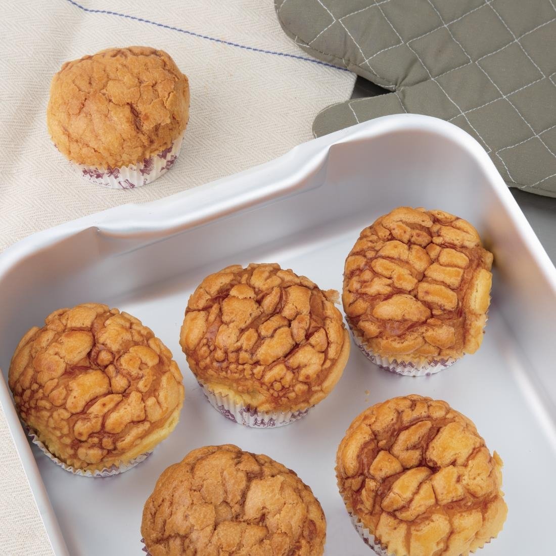 Vogue Aluminium Deep Roasting Pan 420mm - K412