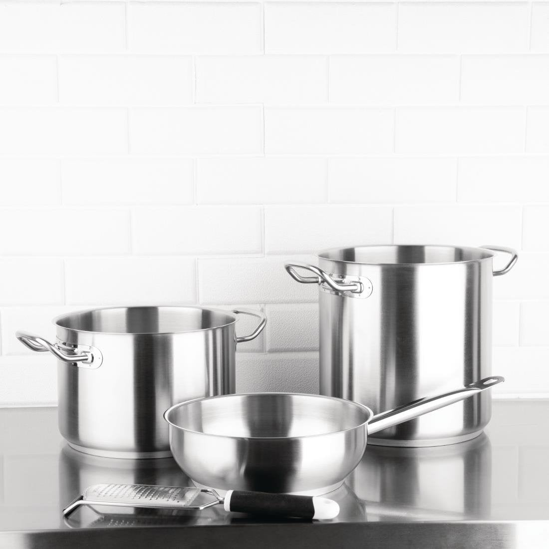 Vogue Stainless Steel Saute Pan 240mm - M923