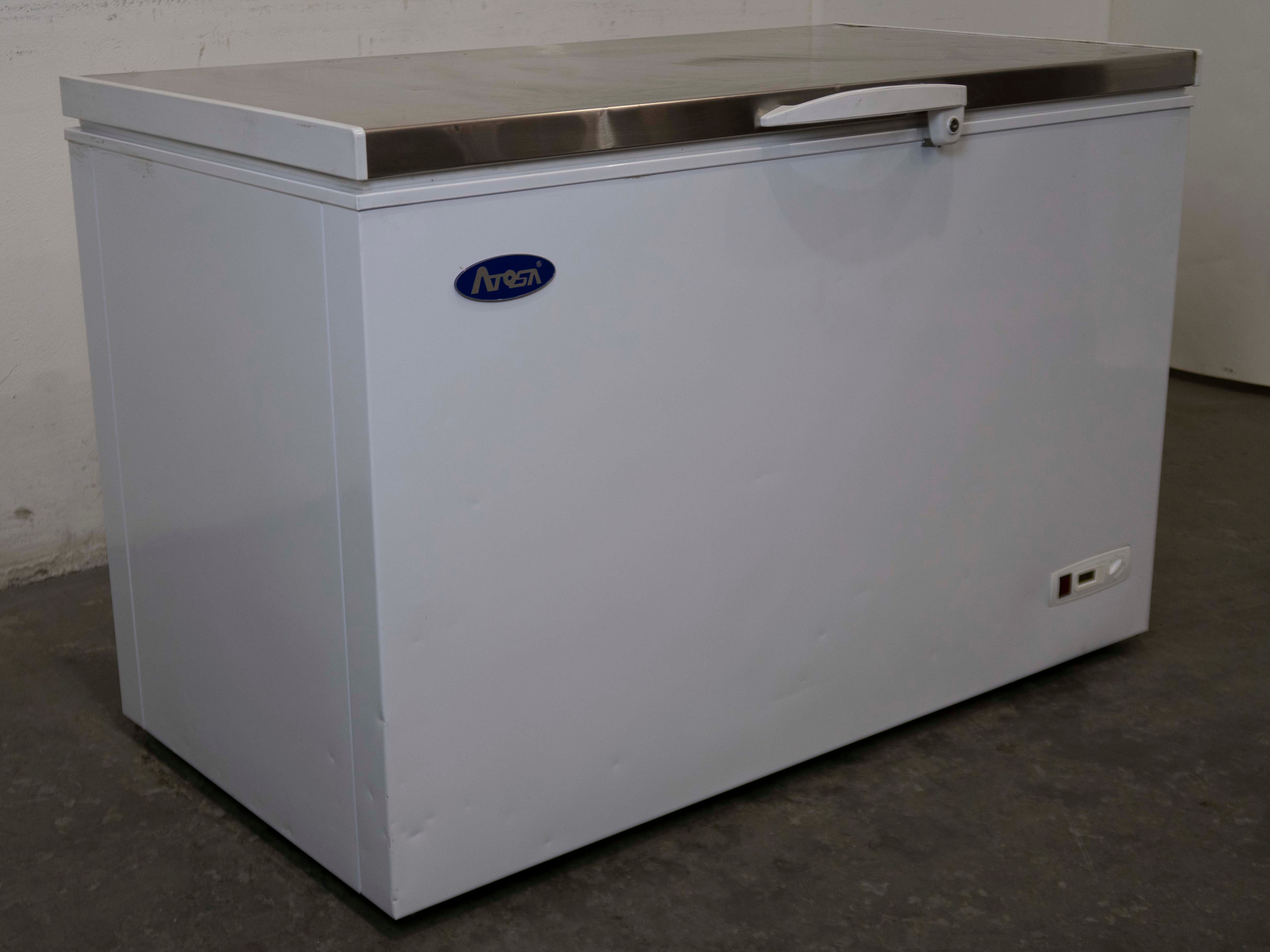 Atosa BD-450SS Chest Freezer - 756592