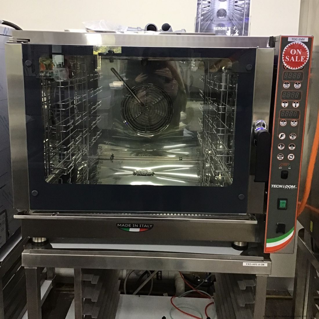 CLEARANCE - TECNODOM Nerone CL Digital 5 Tray Combi Oven - TDC-5VH-VIC977