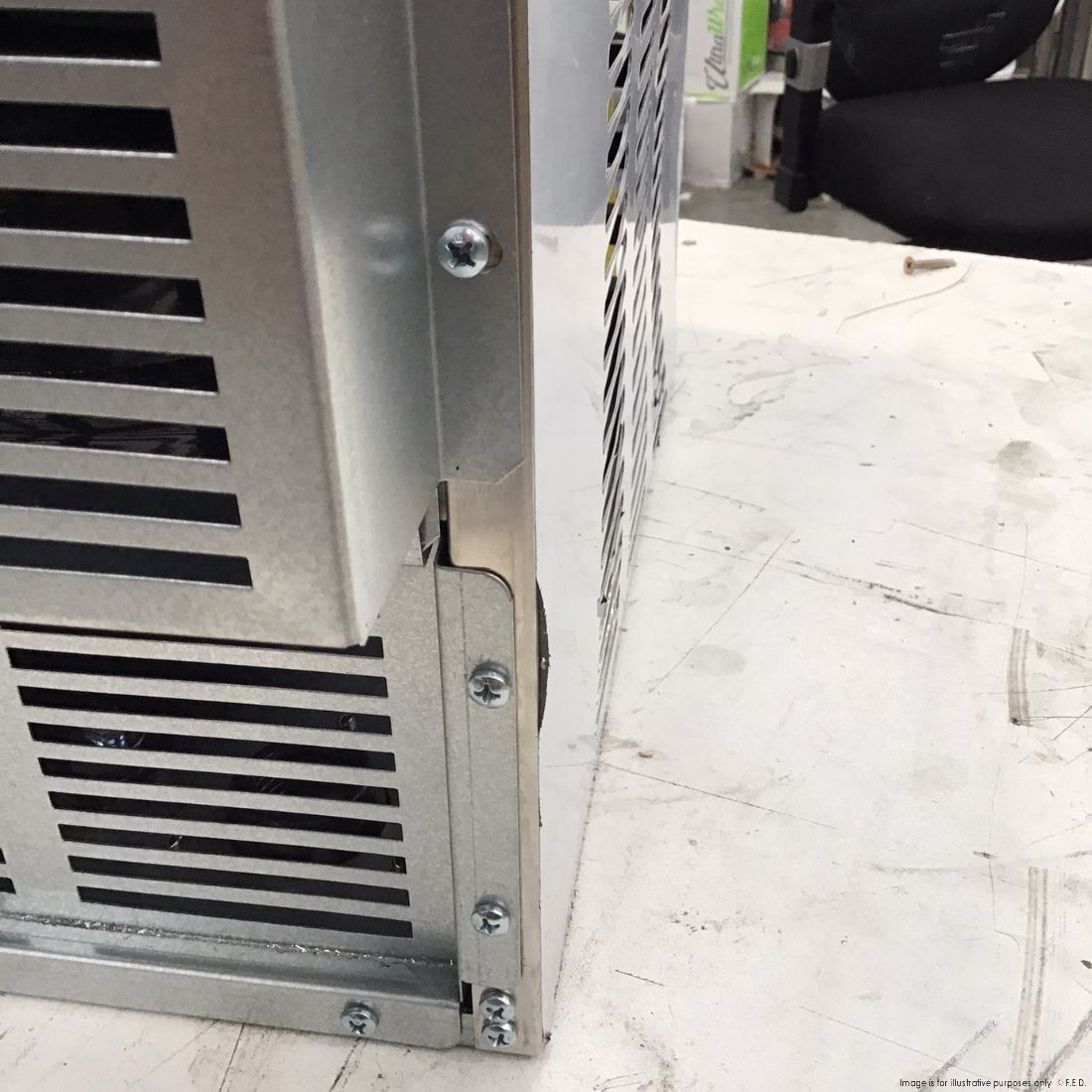 2NDs: Blizzard Under Bench Ice Maker Air Cooled - SN-80P-NSW2093