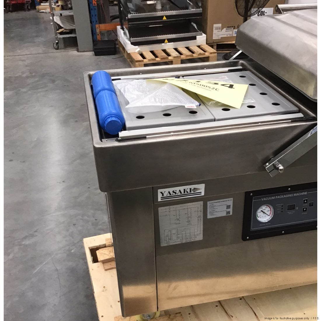 CLEARANCE - Yasaki Commercial Floor Type Double Chamber Vacuum Packing Machine - ZJ-VM500S2C - NSW2154