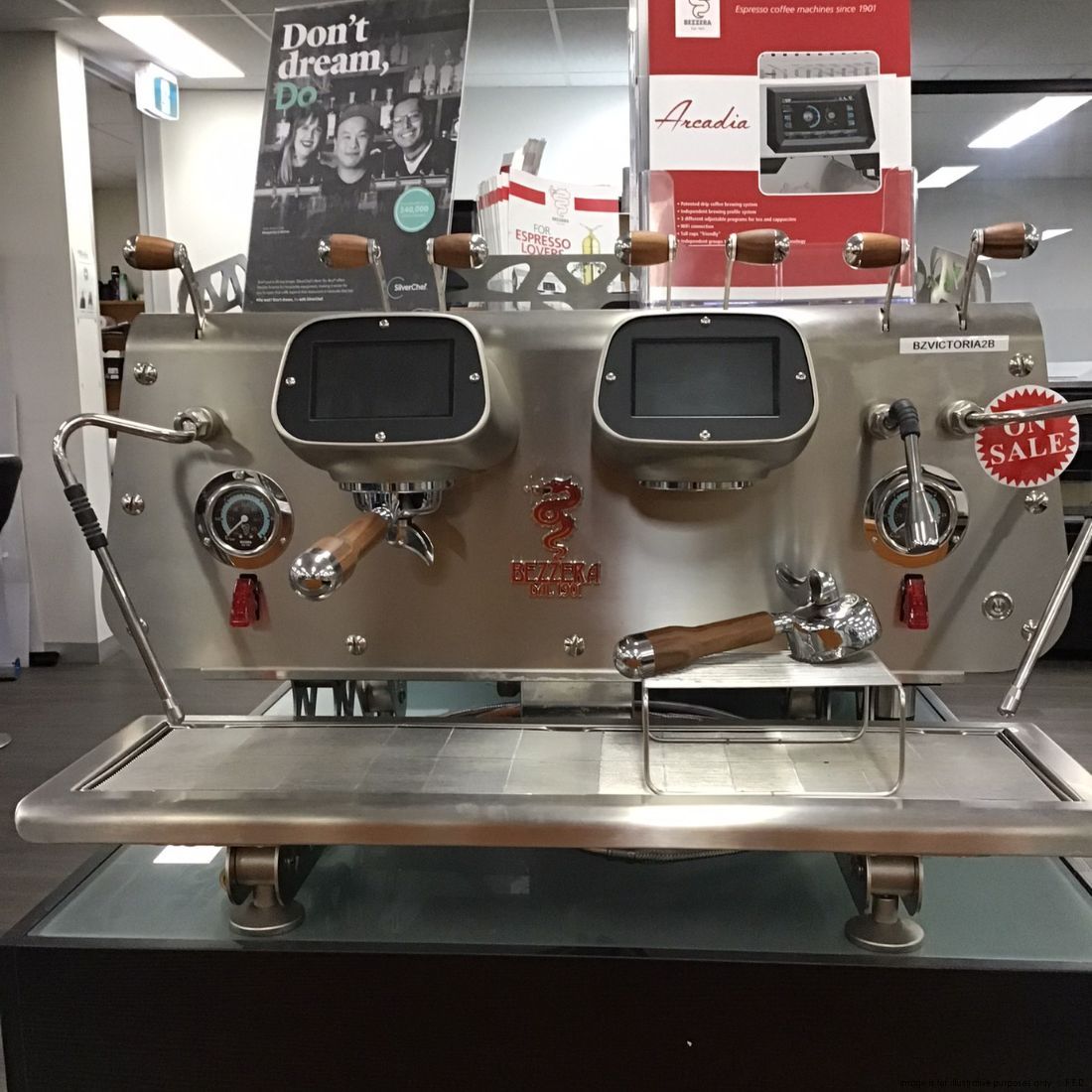 CLEARANCE - Bezzera VICTORIA Black 2-Group Professional Espresso Machine - BZVICTORIA2B-VIC934