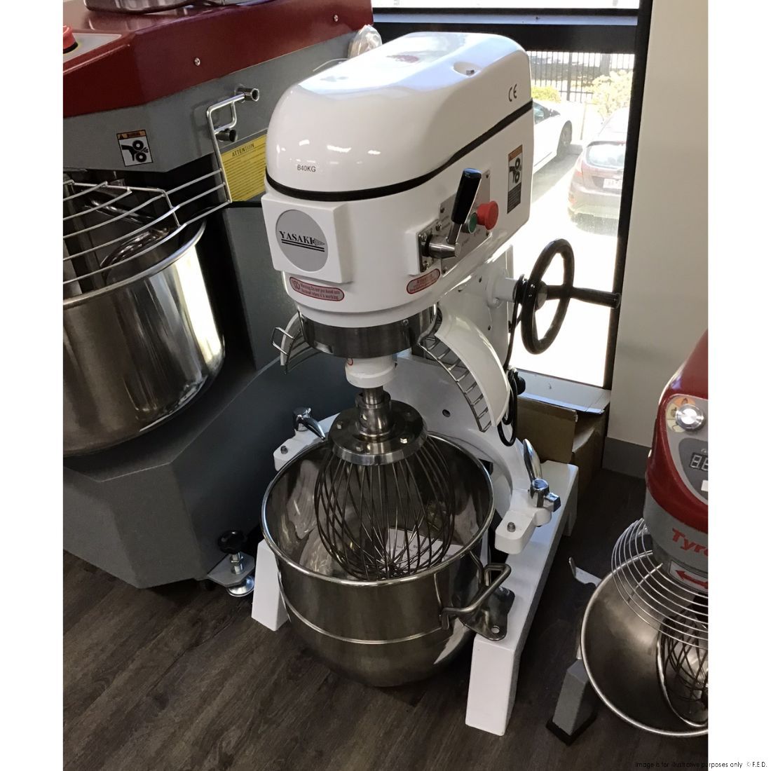 CLEARANCE - Yasaki 40 Litre Belt Drive Three Speed Mixer - B40KG-VIC929