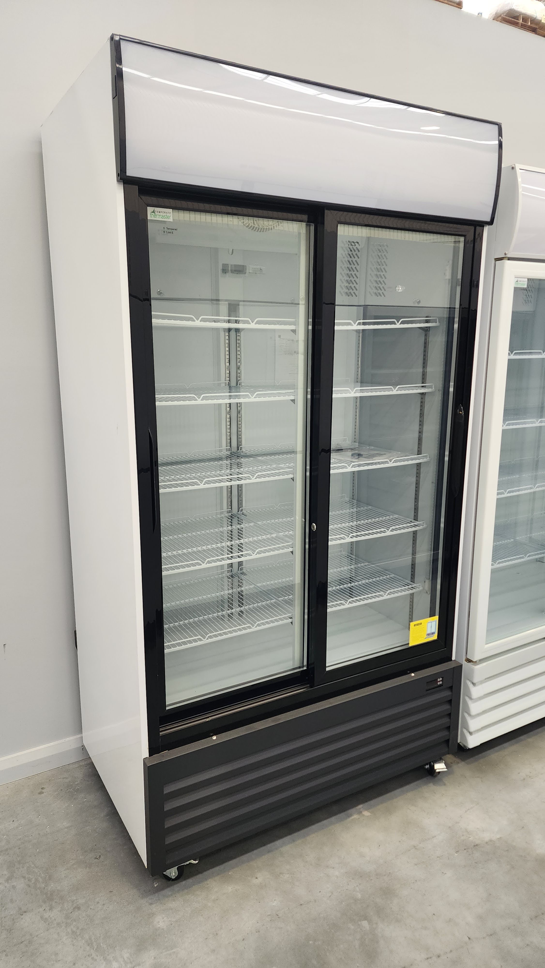 Thermaster 1000L Two Sliding Glass Door Colourbond Upright Drink Fridge Black LG-1000SDBP