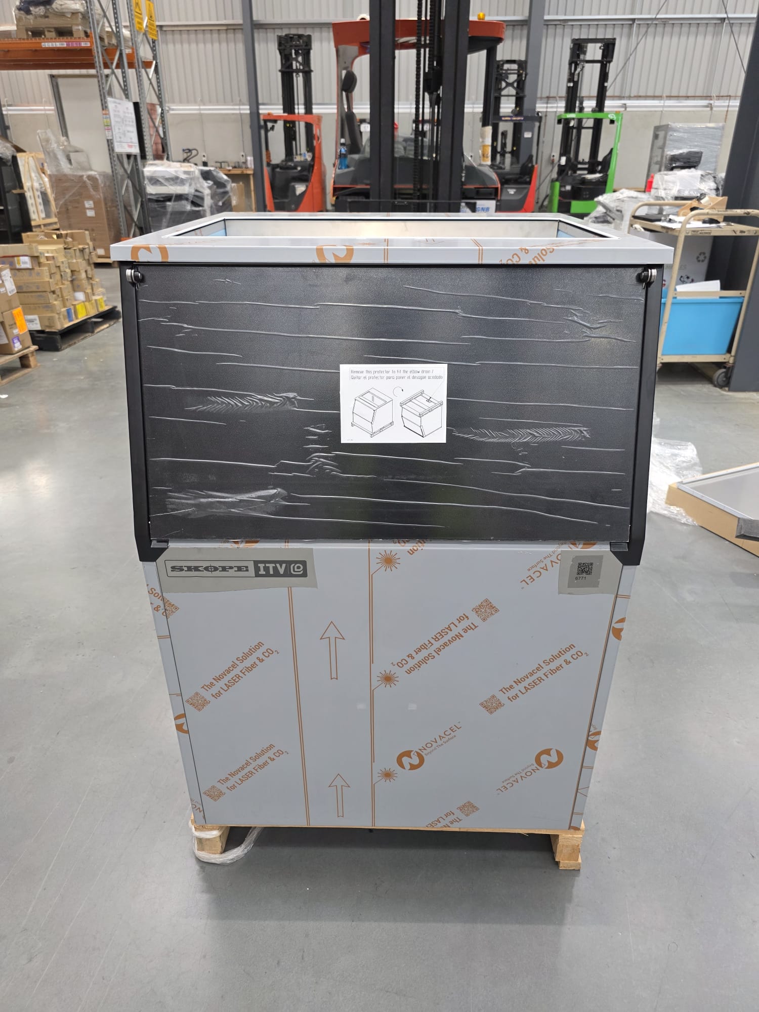 CLEARANCE - Skope 220KG Ice Maker Storage Bin - SILO S220-2410001076771