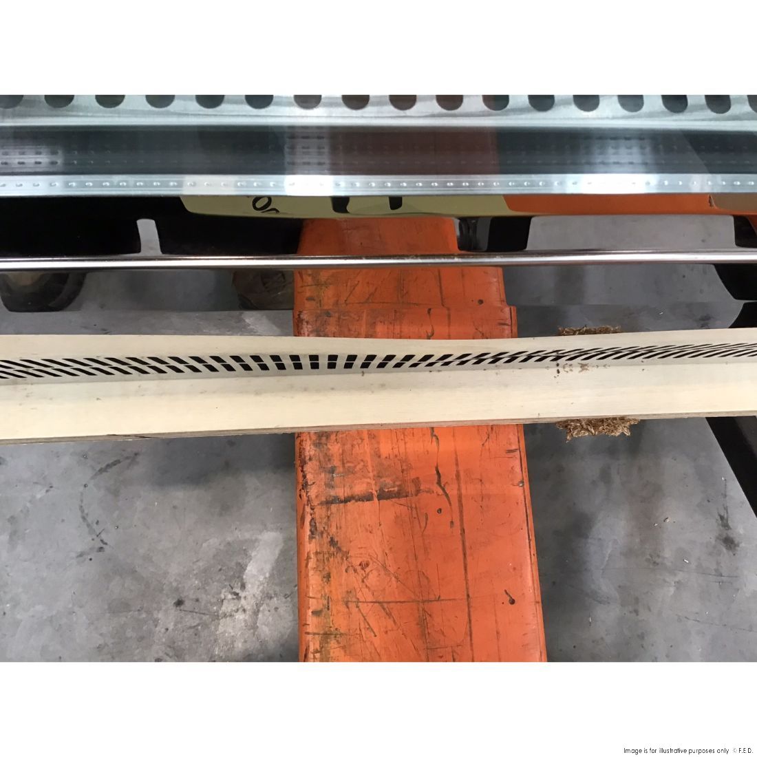 CLEARANCE - Counter top square 2 Shelves Glass cold food display - GN-1200RT-NSW2160