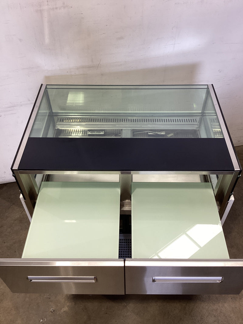 FED DS1200V Cold Food Display - 742500