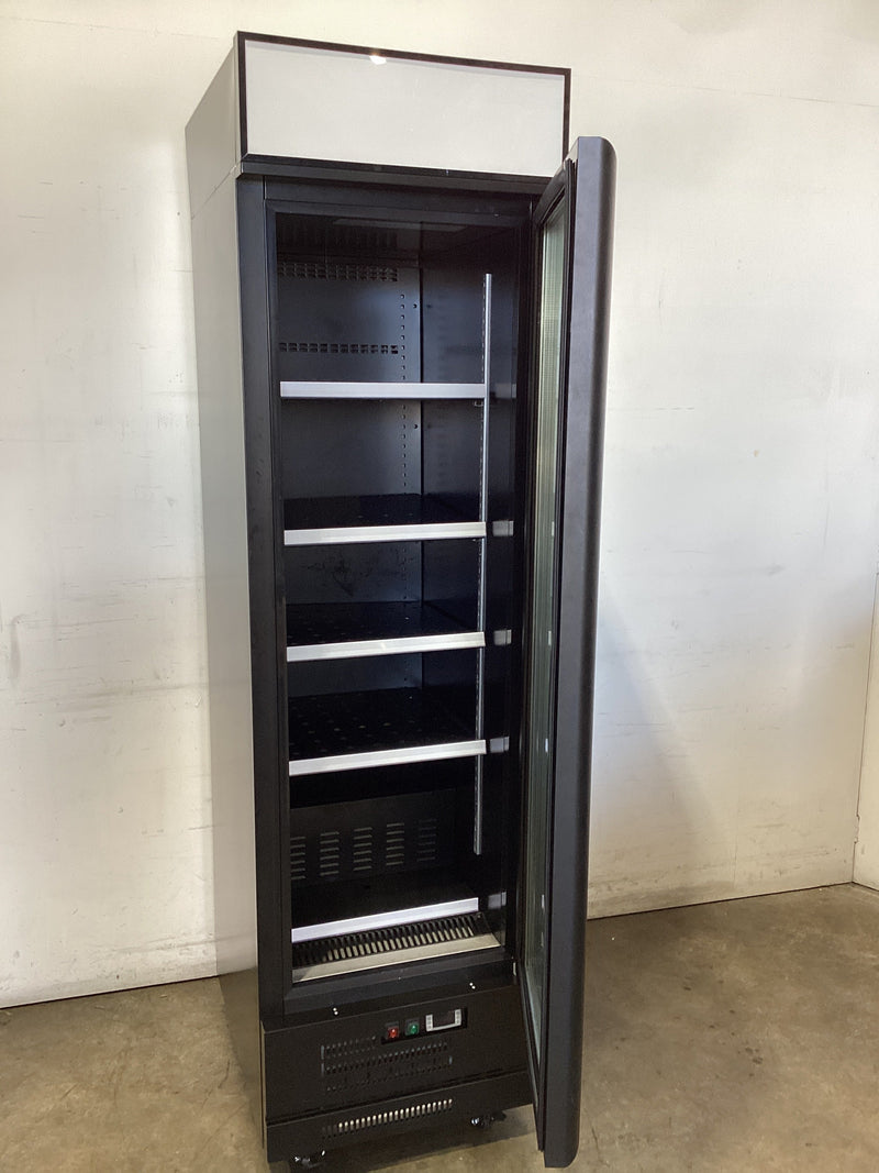 Austune AGF1-600LB Upright Freezer - 745504