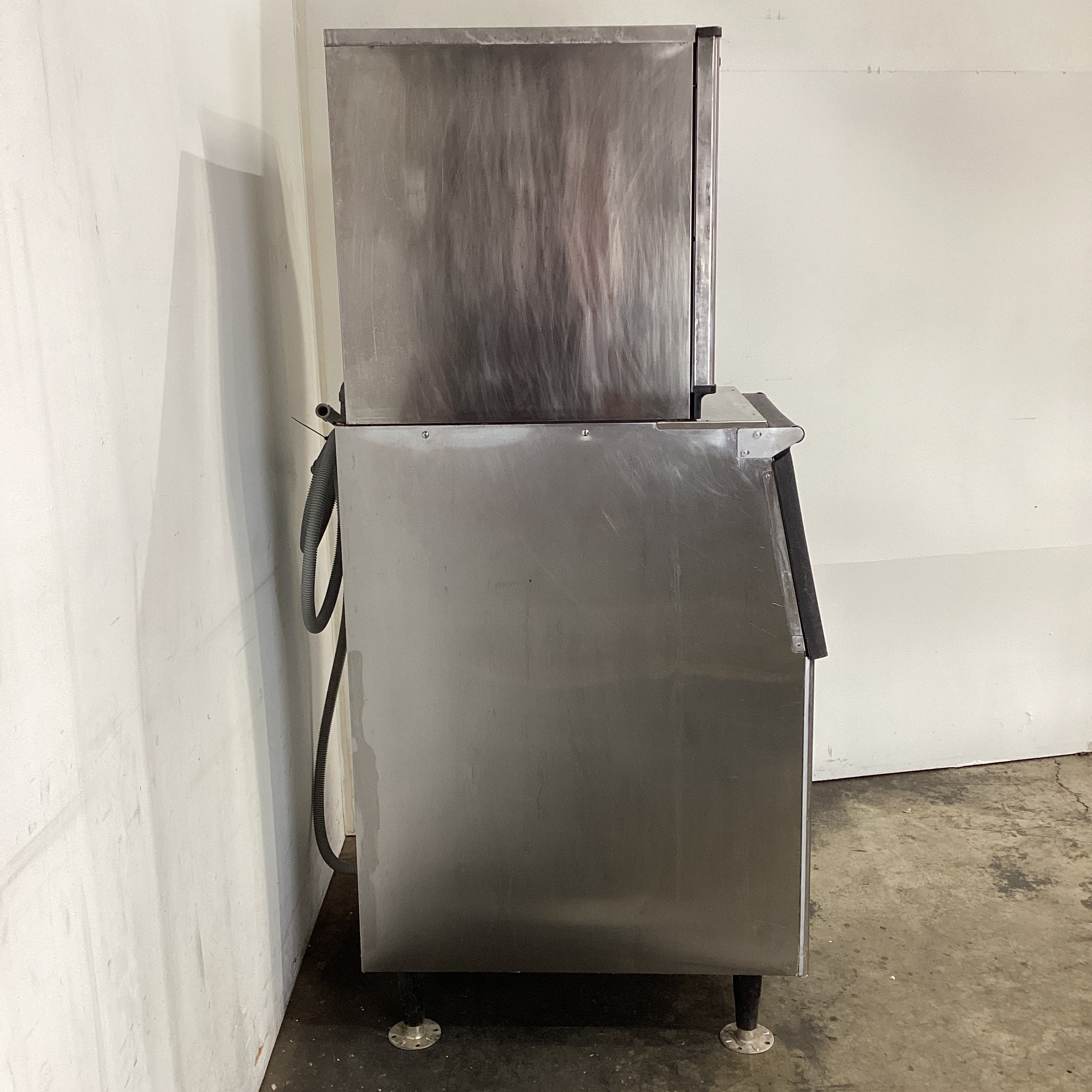 Hoshizaki KMD-201AB/ B-301SA Ice Machine Head + Bin - 748682