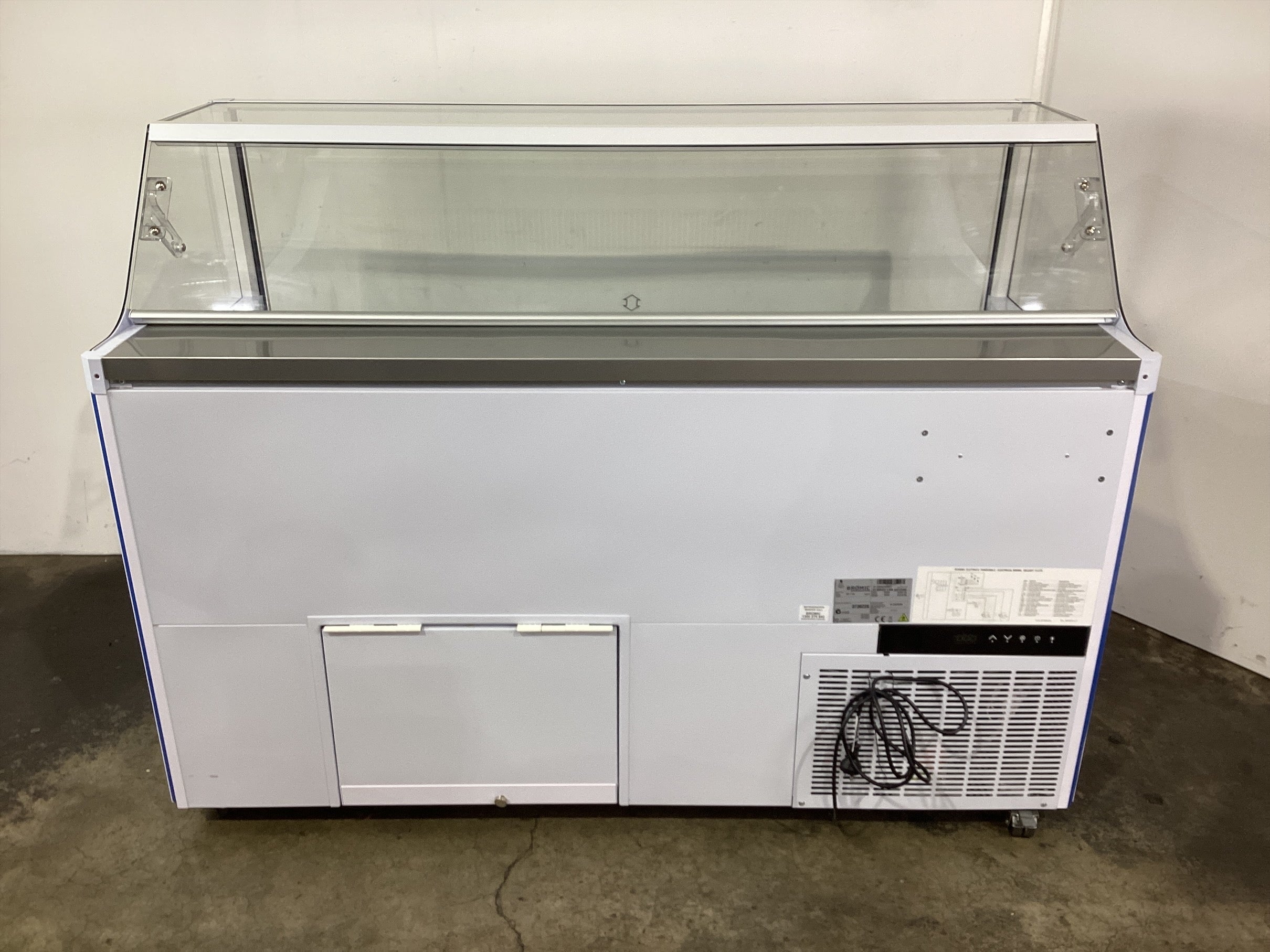 Bromic Delight 13 Gelato Display - 748947