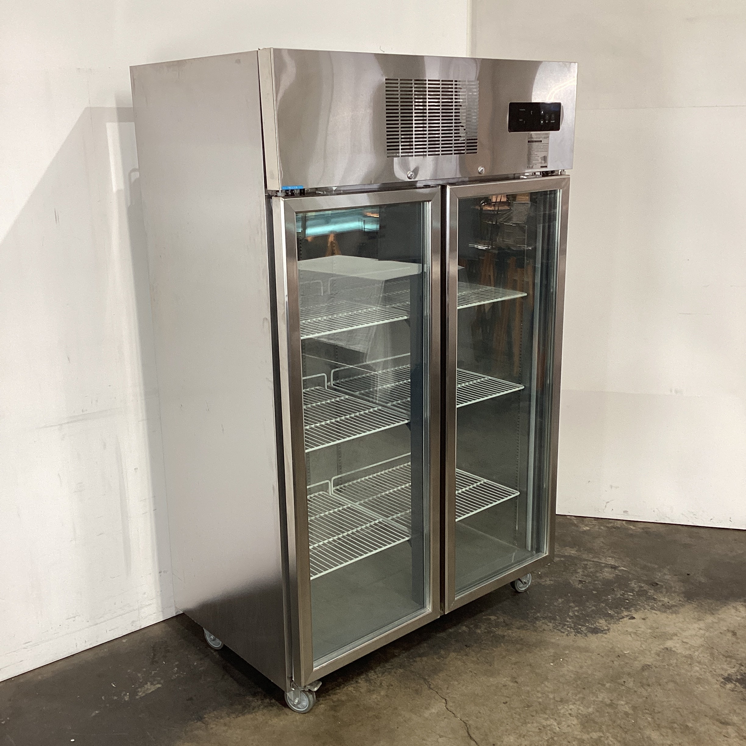 Thermaster SUFG1000 Upright Freezer - 751594