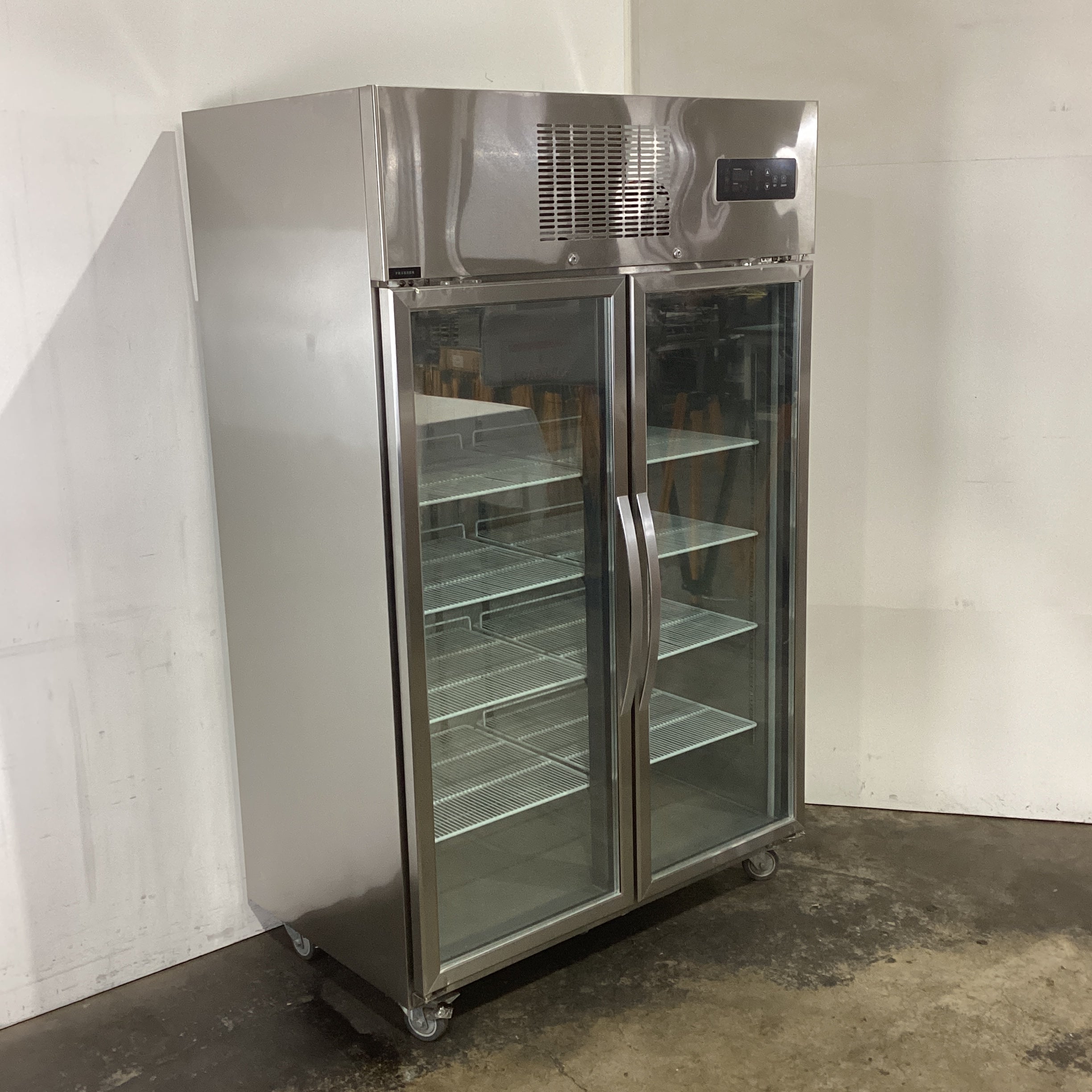 Thermaster SUFG1000 Upright Freezer - 751595