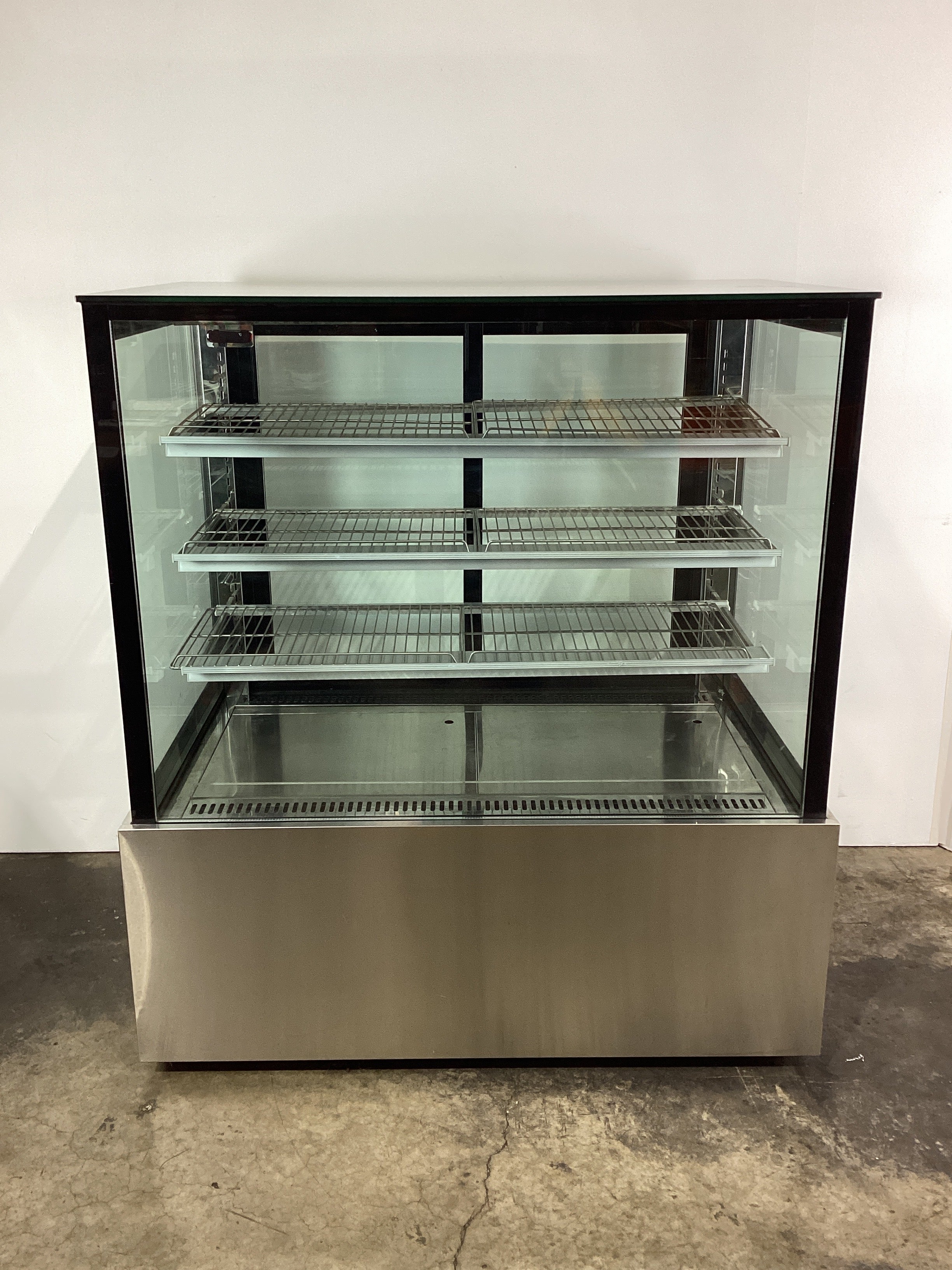 FED SL840V Cold Food Display - 751990