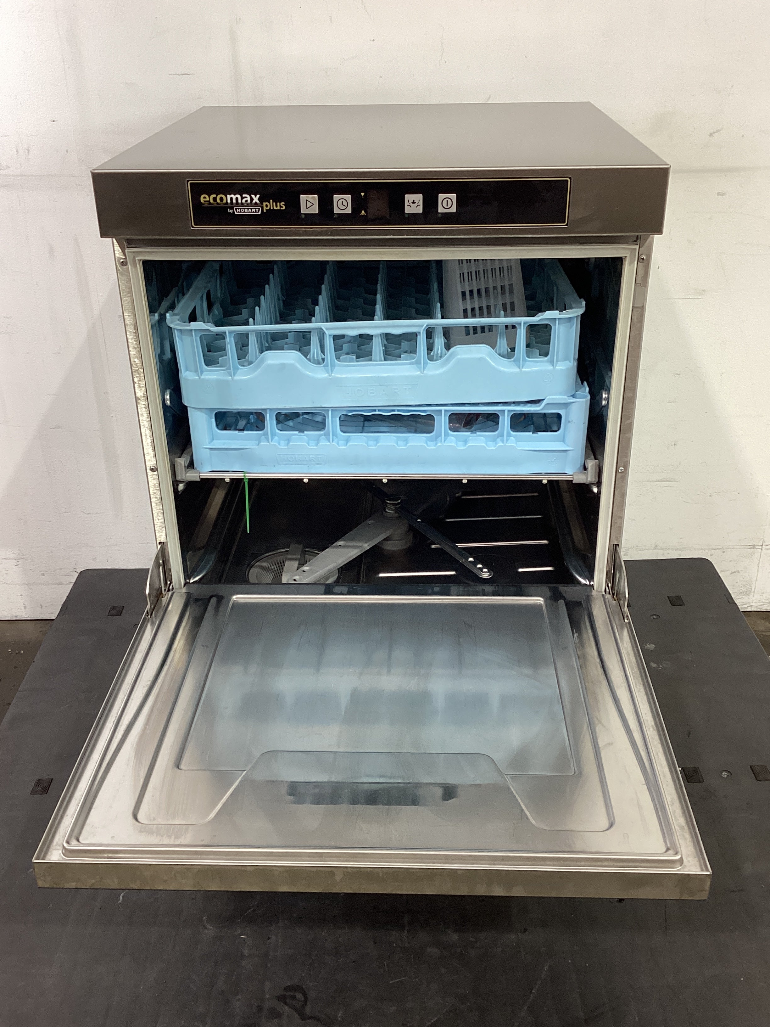 Hobart Ecomax F515-90C Undercounter Dishwasher - 752018