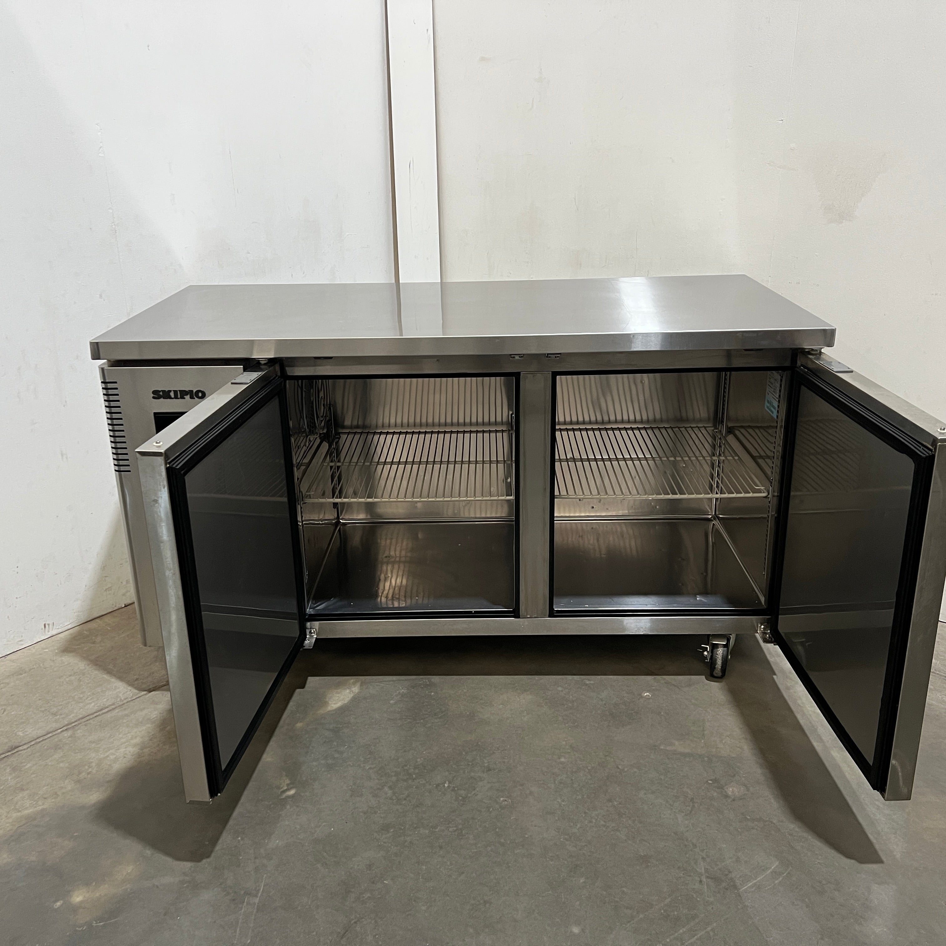 Skipio SUF15-2 Underbench Freezer - 752535