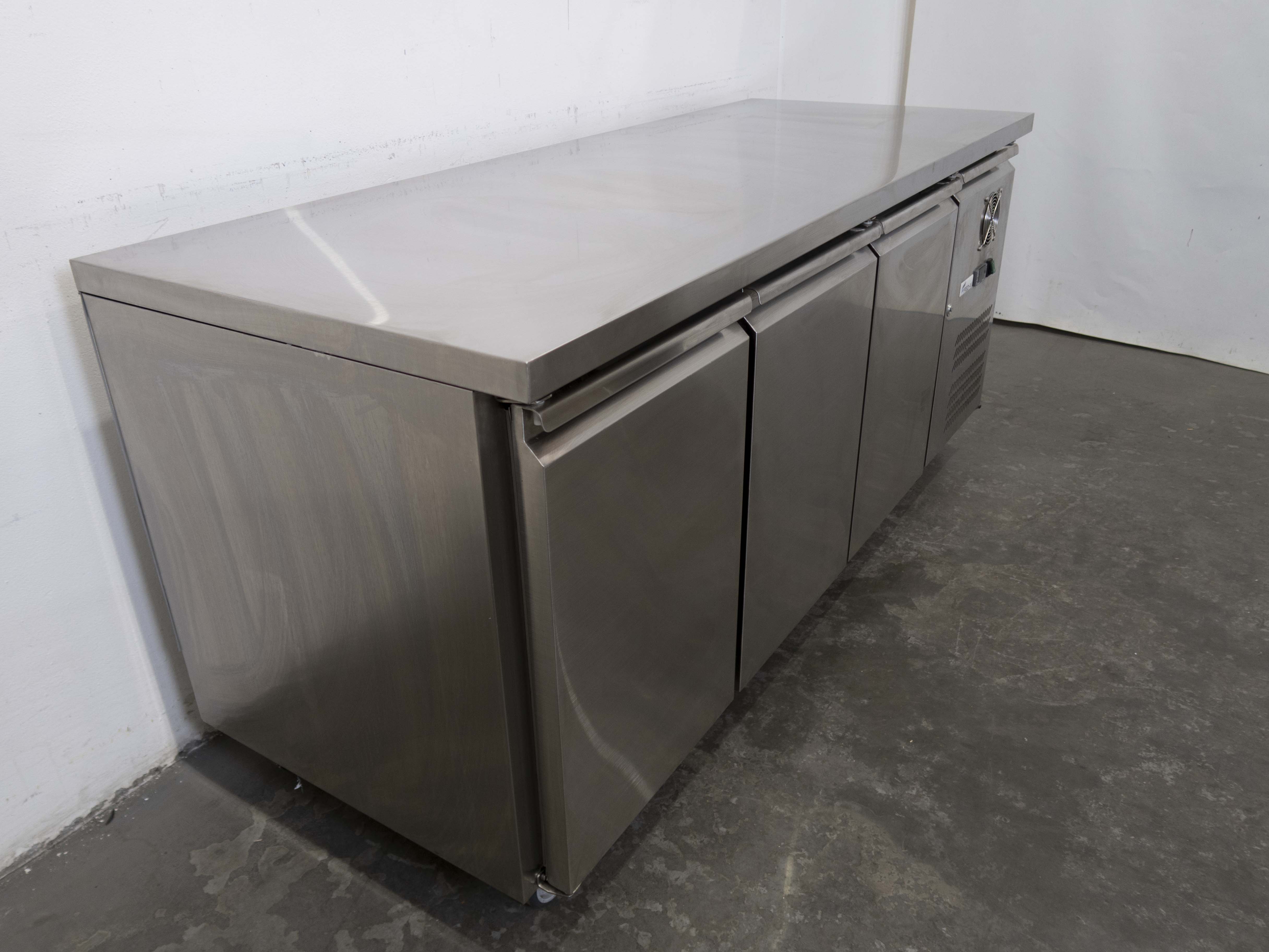 FED-X XUB7F18S3V Undercounter Freezer - 755813