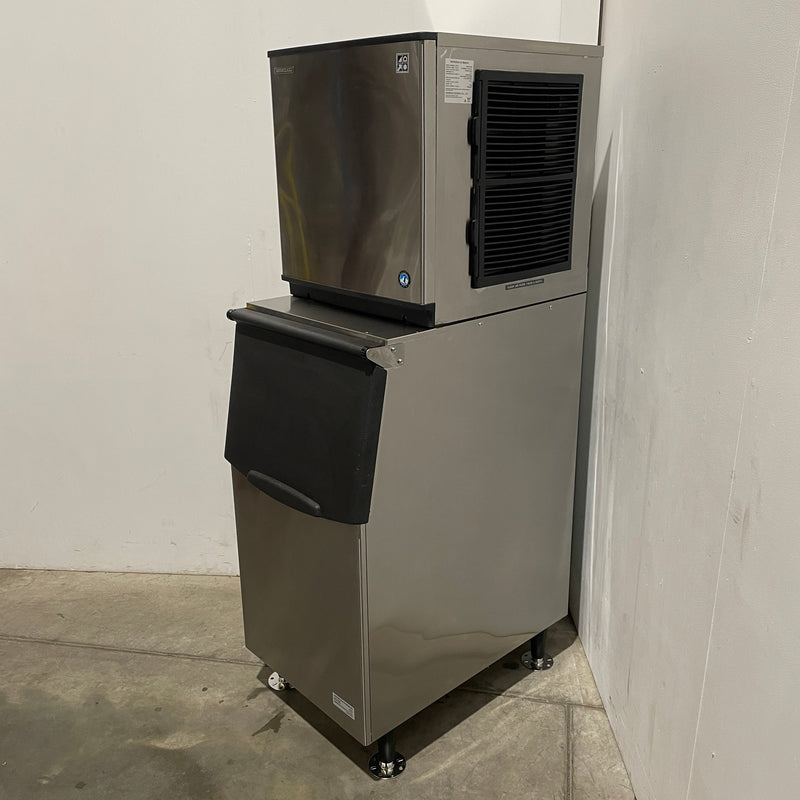 Hoshizaki KMD-270AB Ice Machine with Ice Storage Bin - 762531