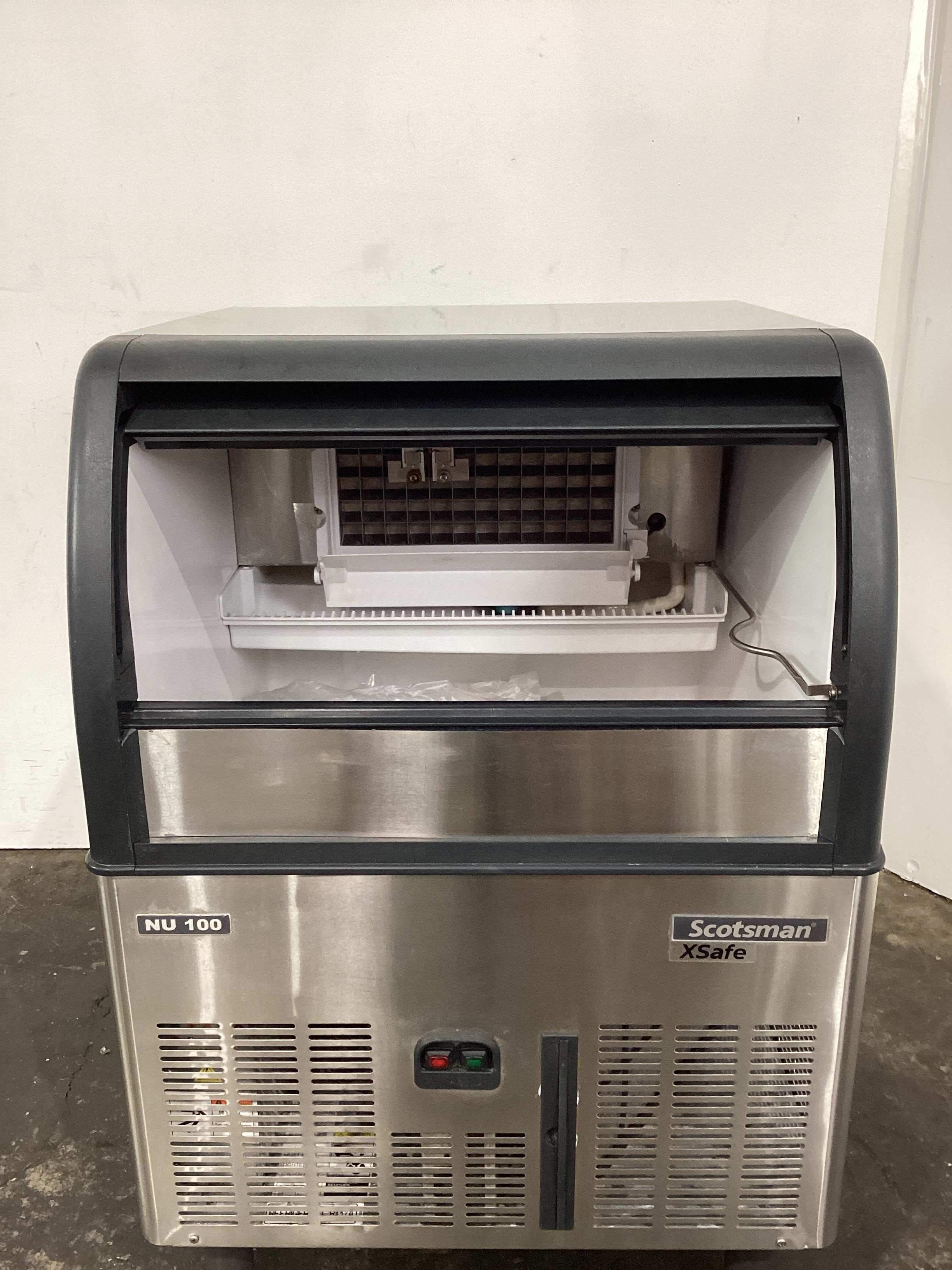 Scotsman NU100AS Ice Machine - 765222