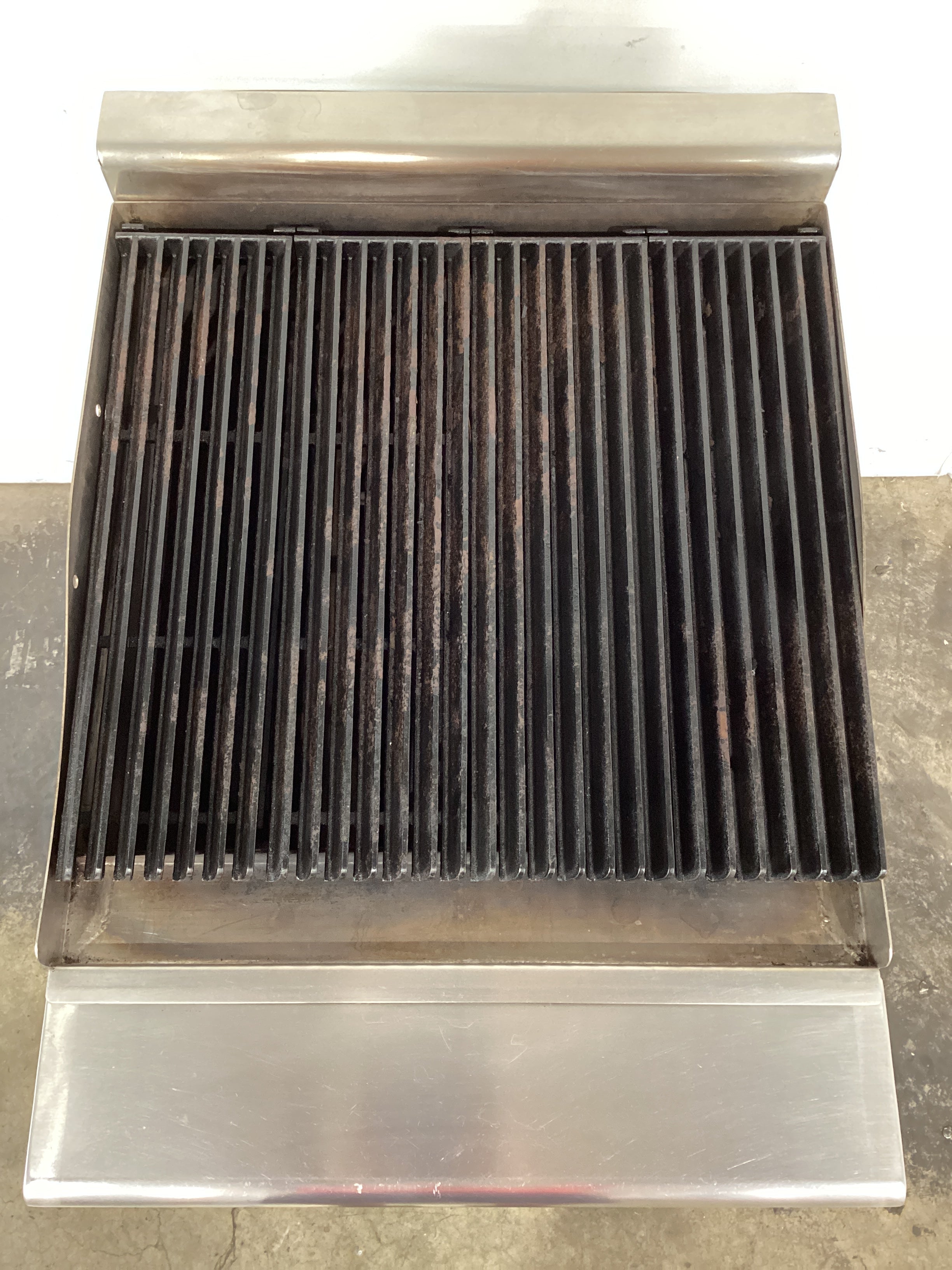 B&S VCBR-6 Char Broiler - 765243