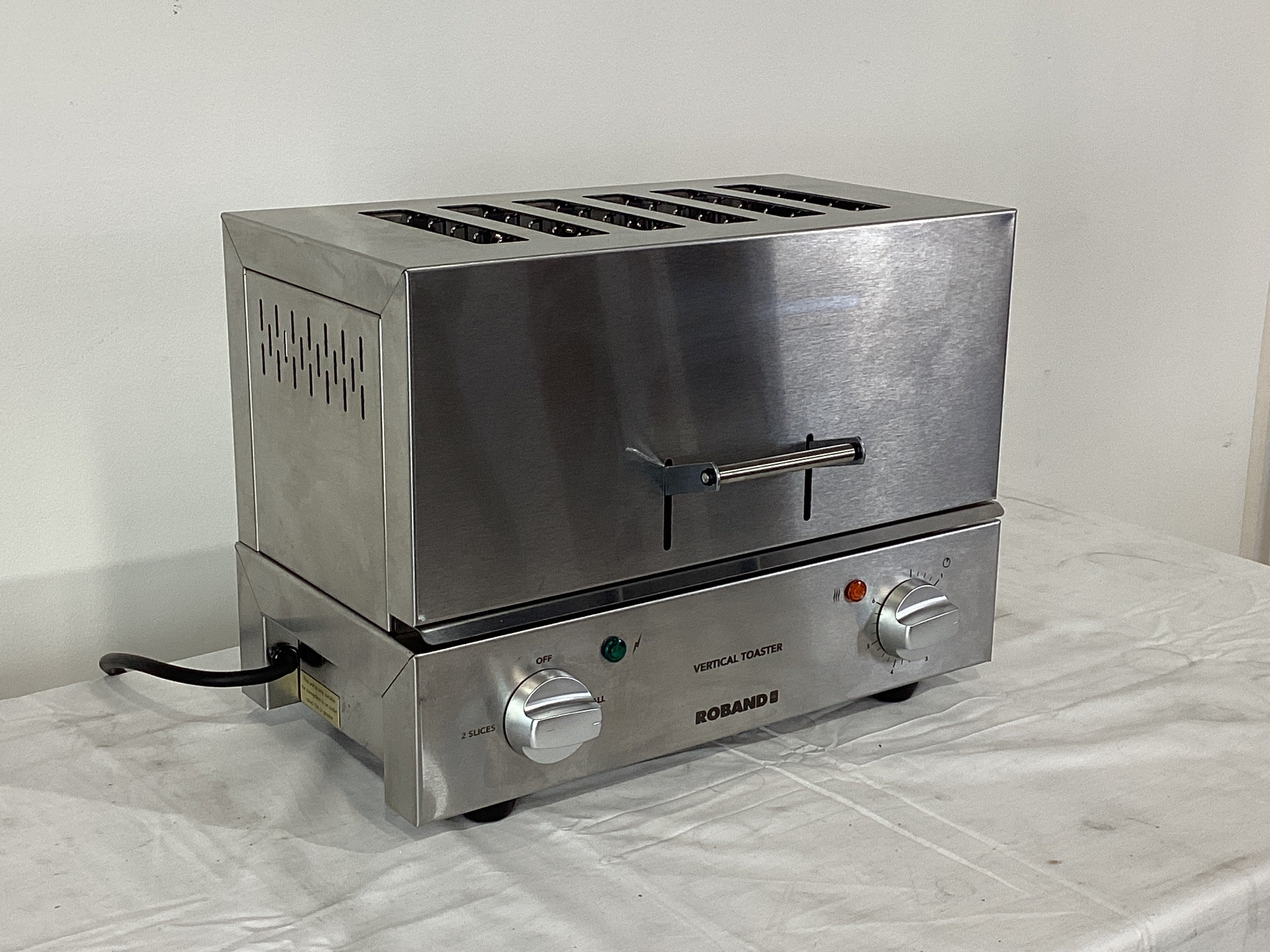 Roband TC66 Vertical Toaster - 767073