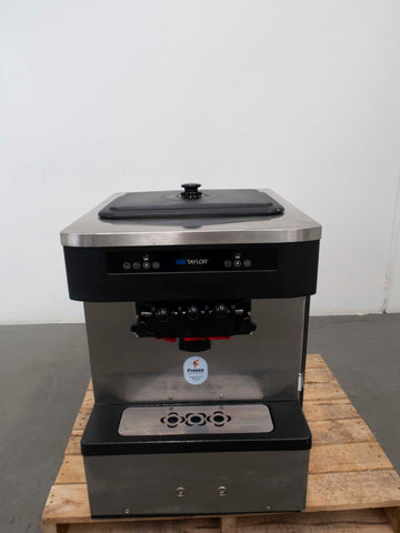 Taylor C161 Soft Serve Machine - 767154