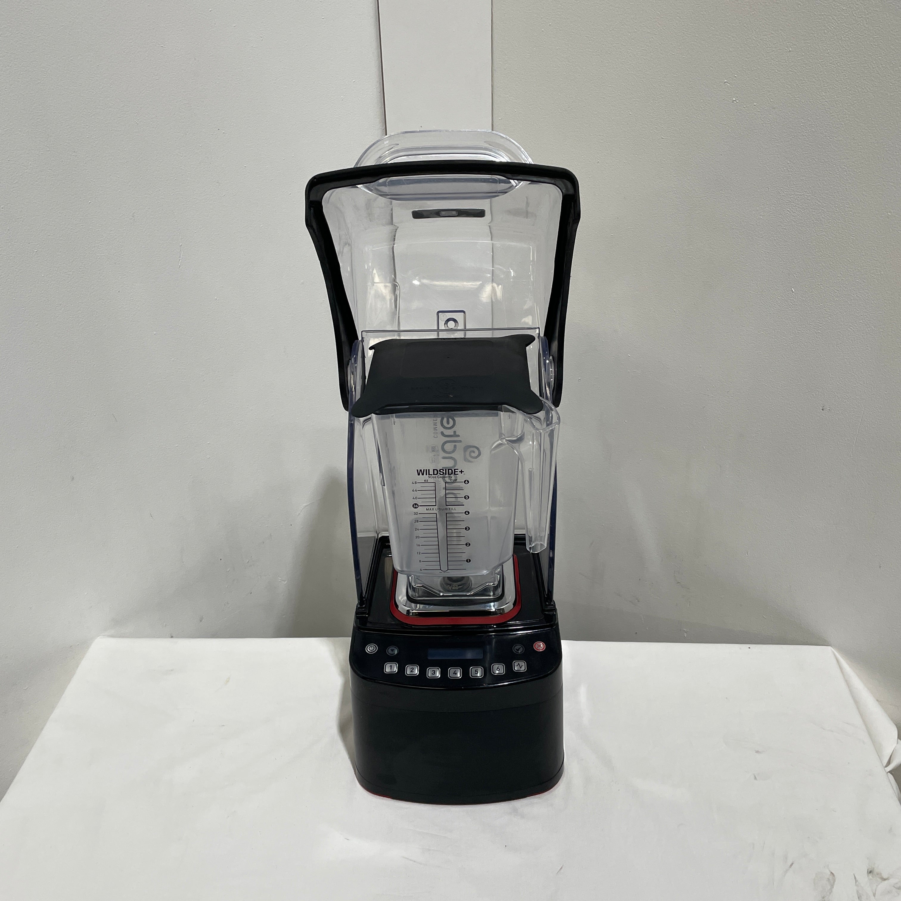 Blendtec CQB1 Blender with Sound Barrier - 771056