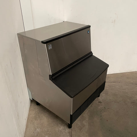 Hoshizaki KM-140B Ice Machine - 773311