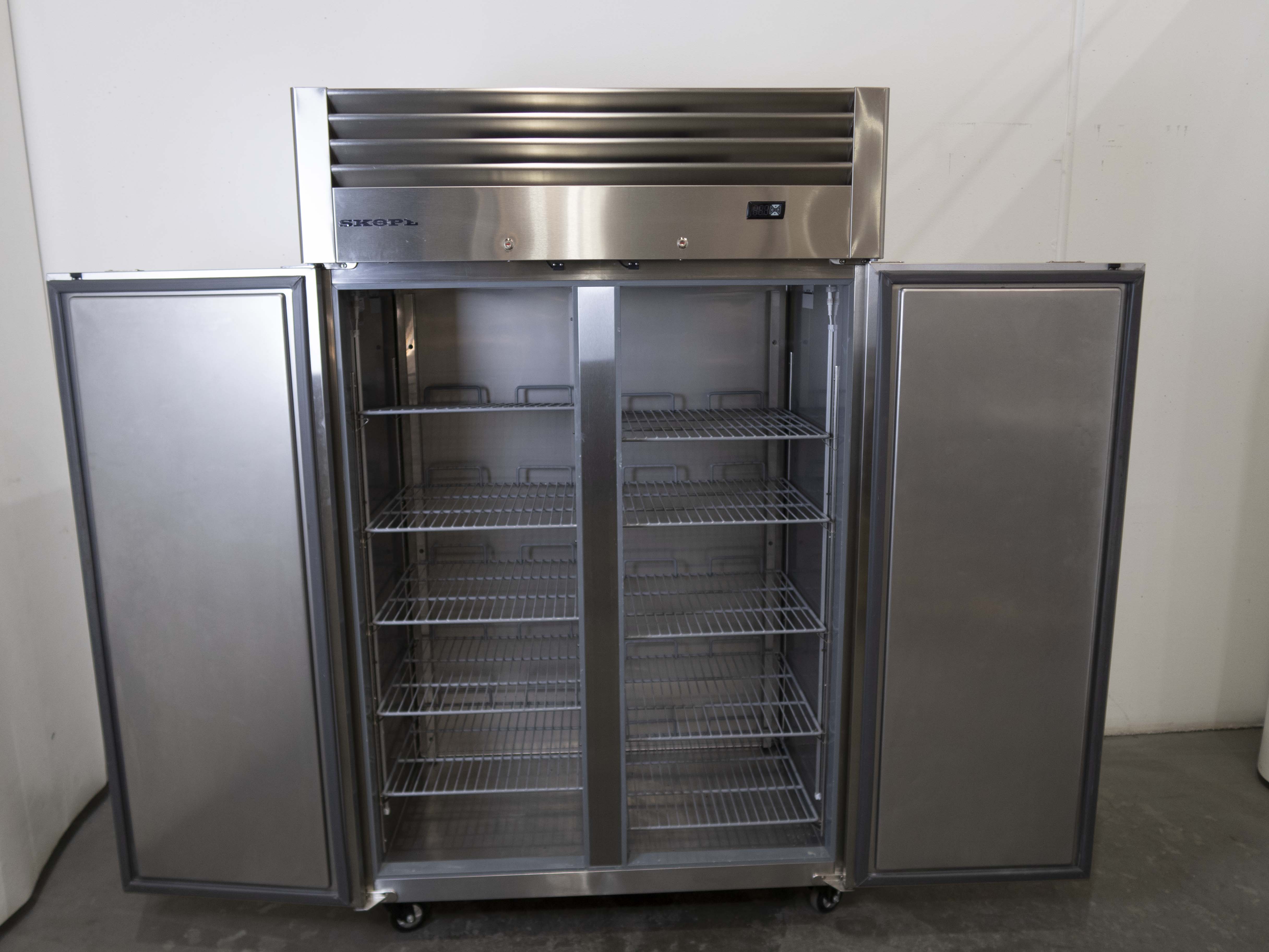 Skope RF7.UPF.2.SD Upright Freezer - 773660