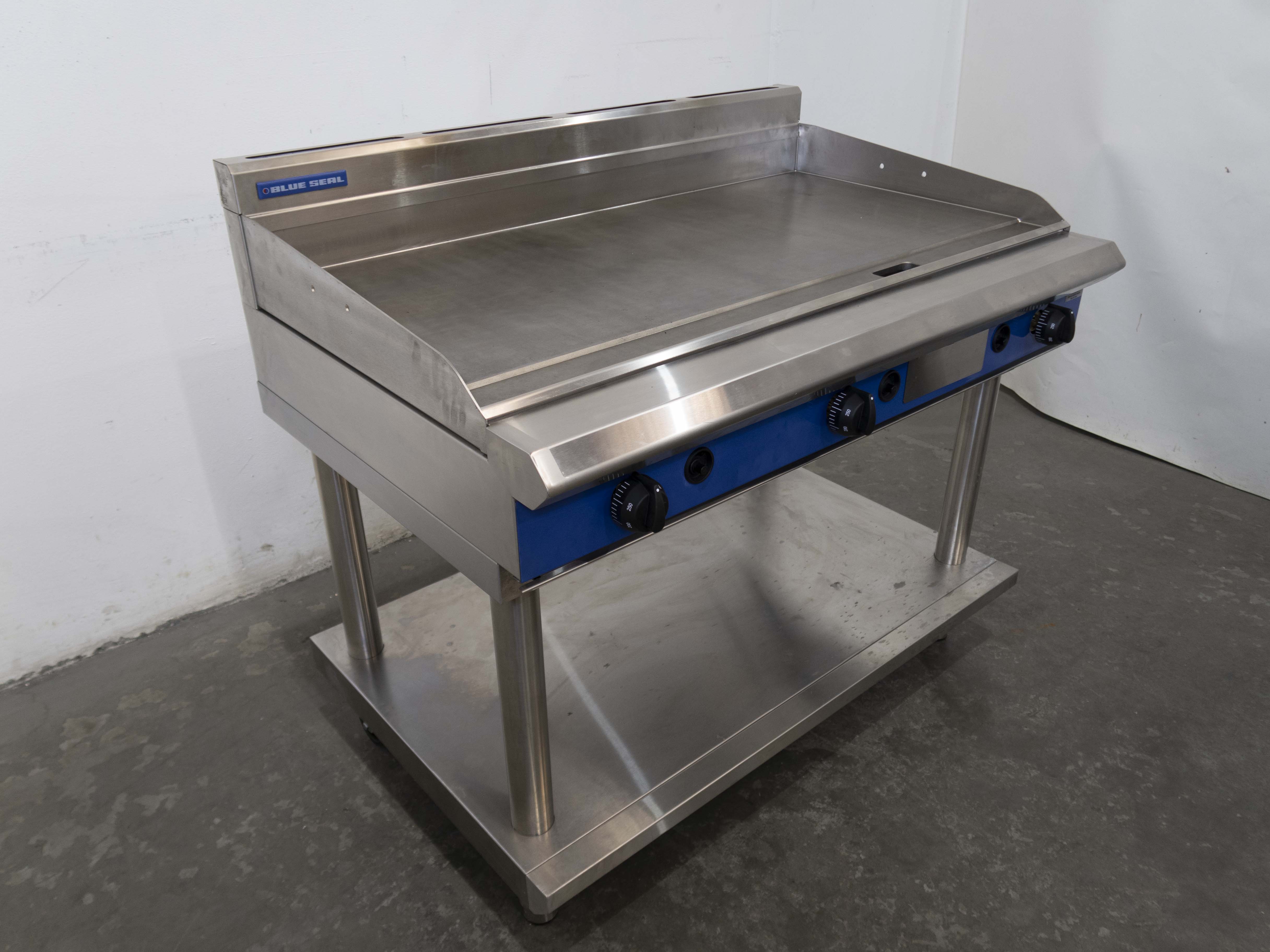 Blue Seal GP518-LS Flat Griddle
