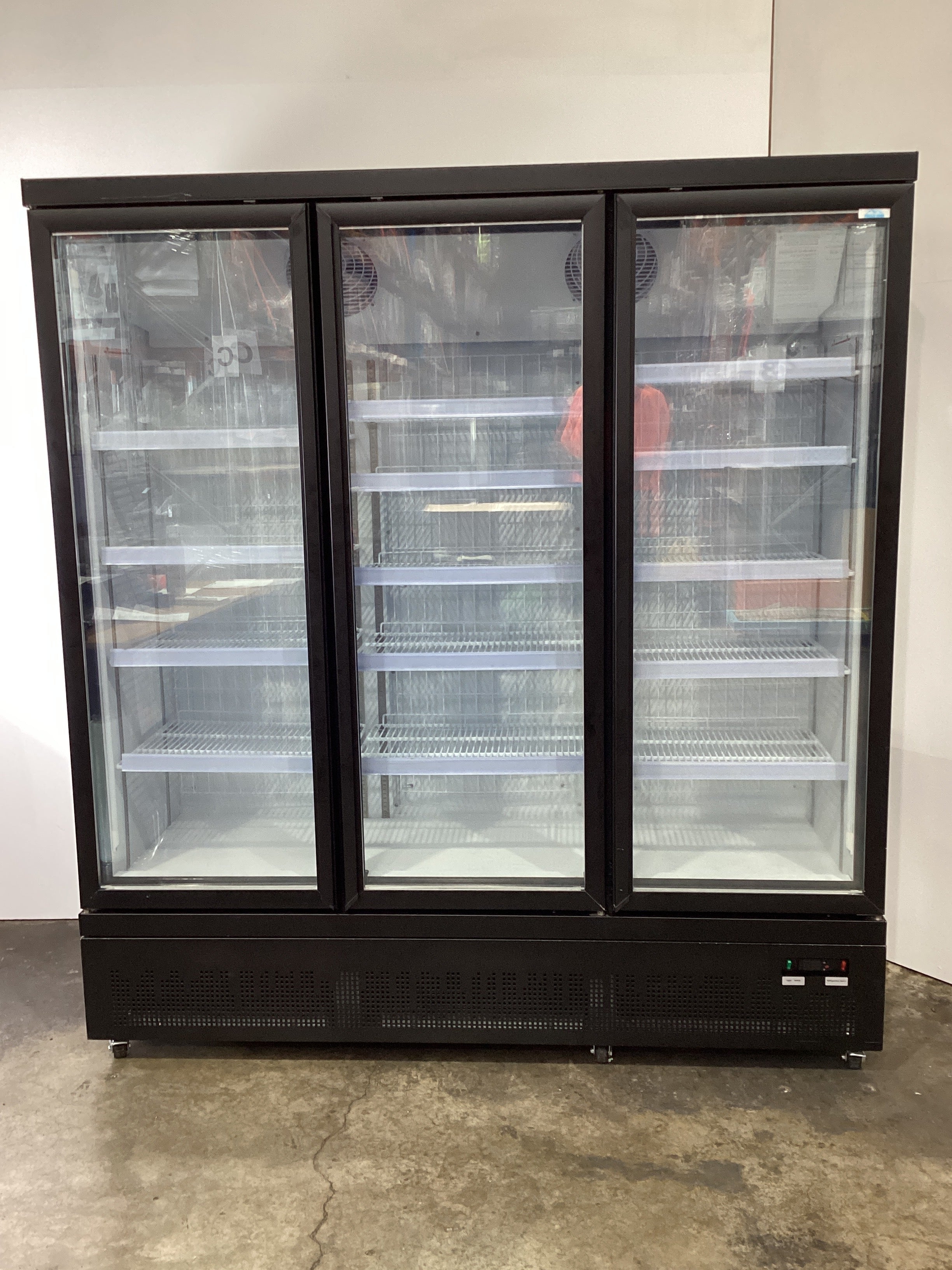 Freeze Edge BDG 1880-3M Upright Display Freezer - 774933