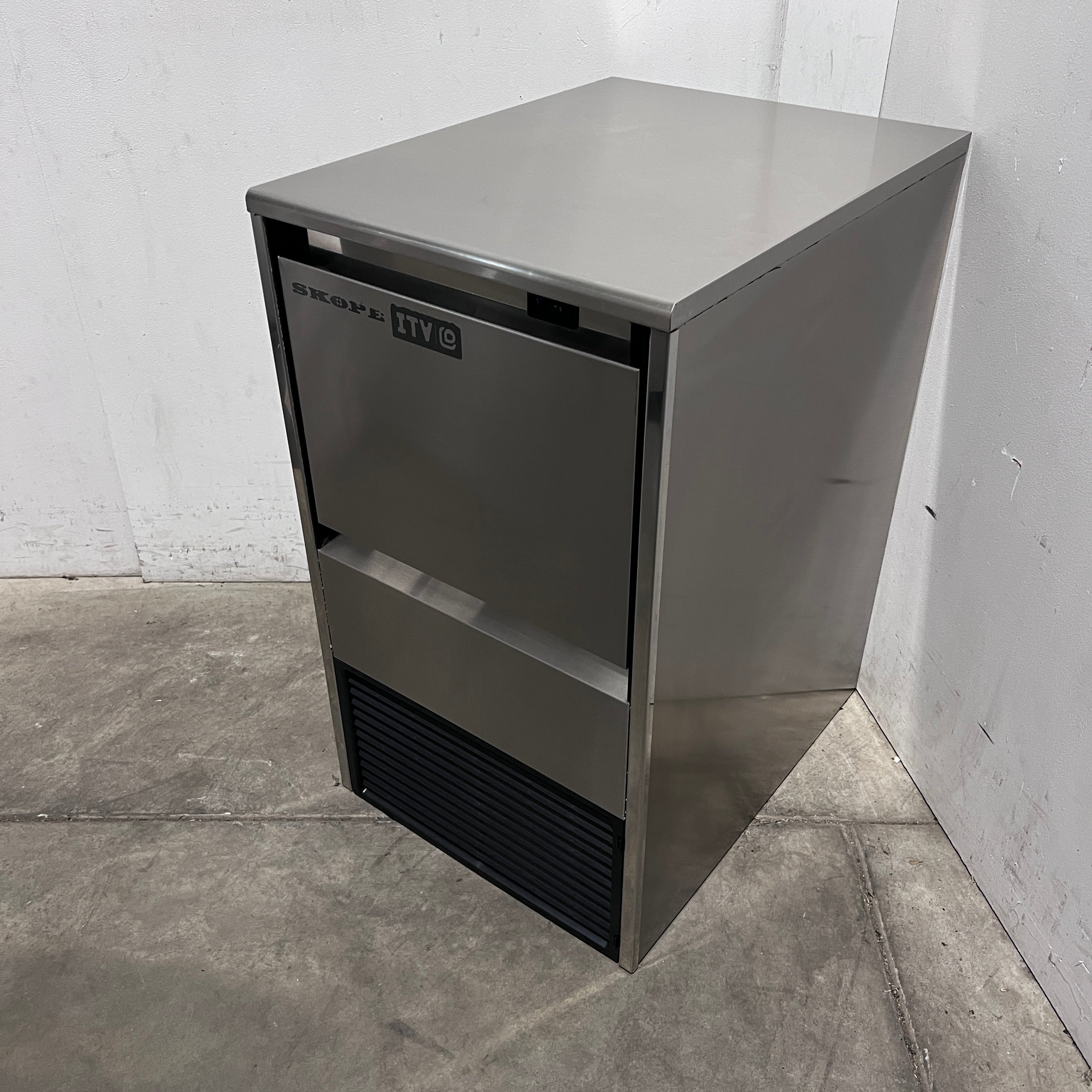 Skope Gala NG45A Ice Machine - 779981