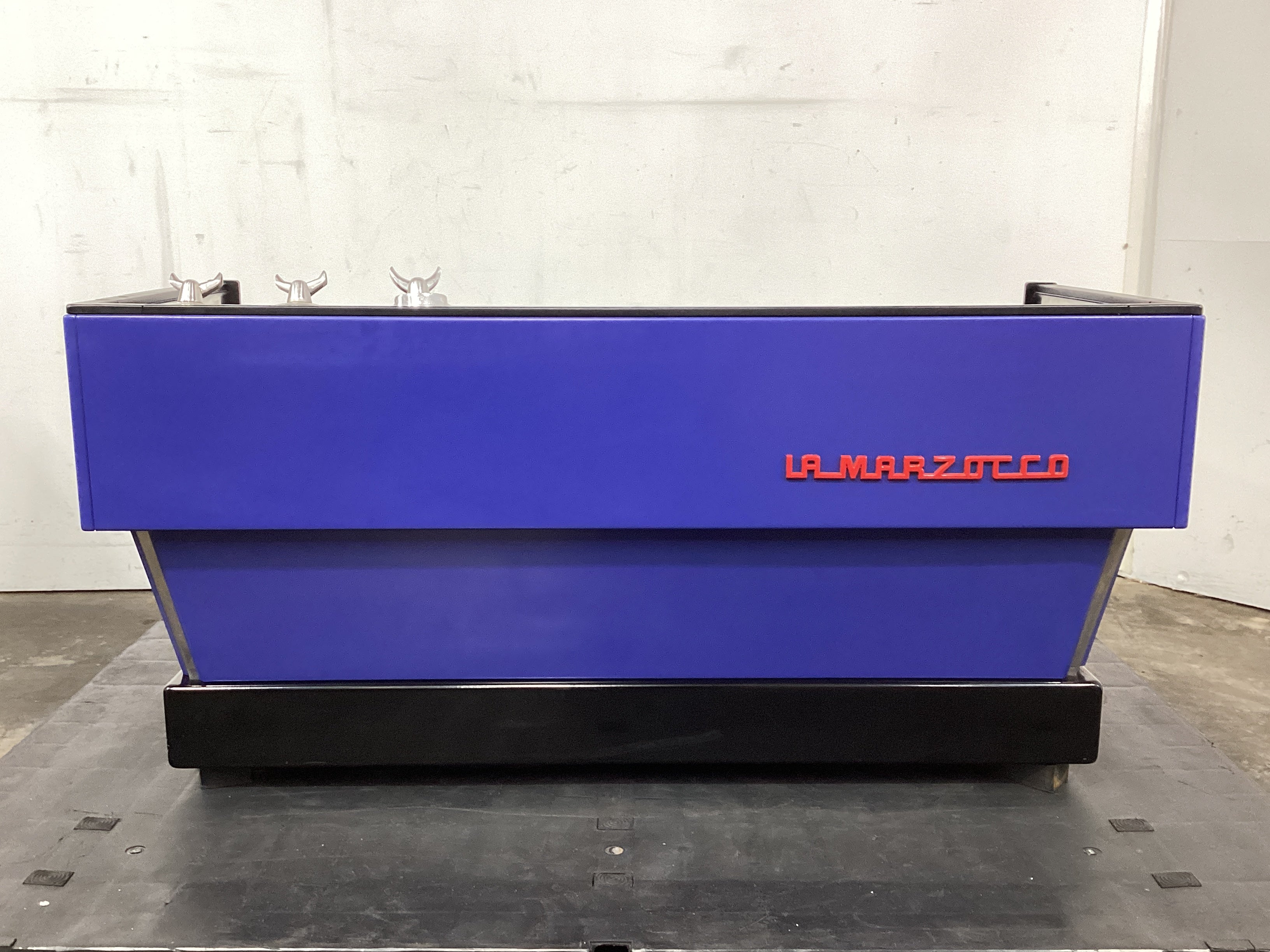 La Marzocco Linea 3AV 3 Group Coffee Machine - 780151