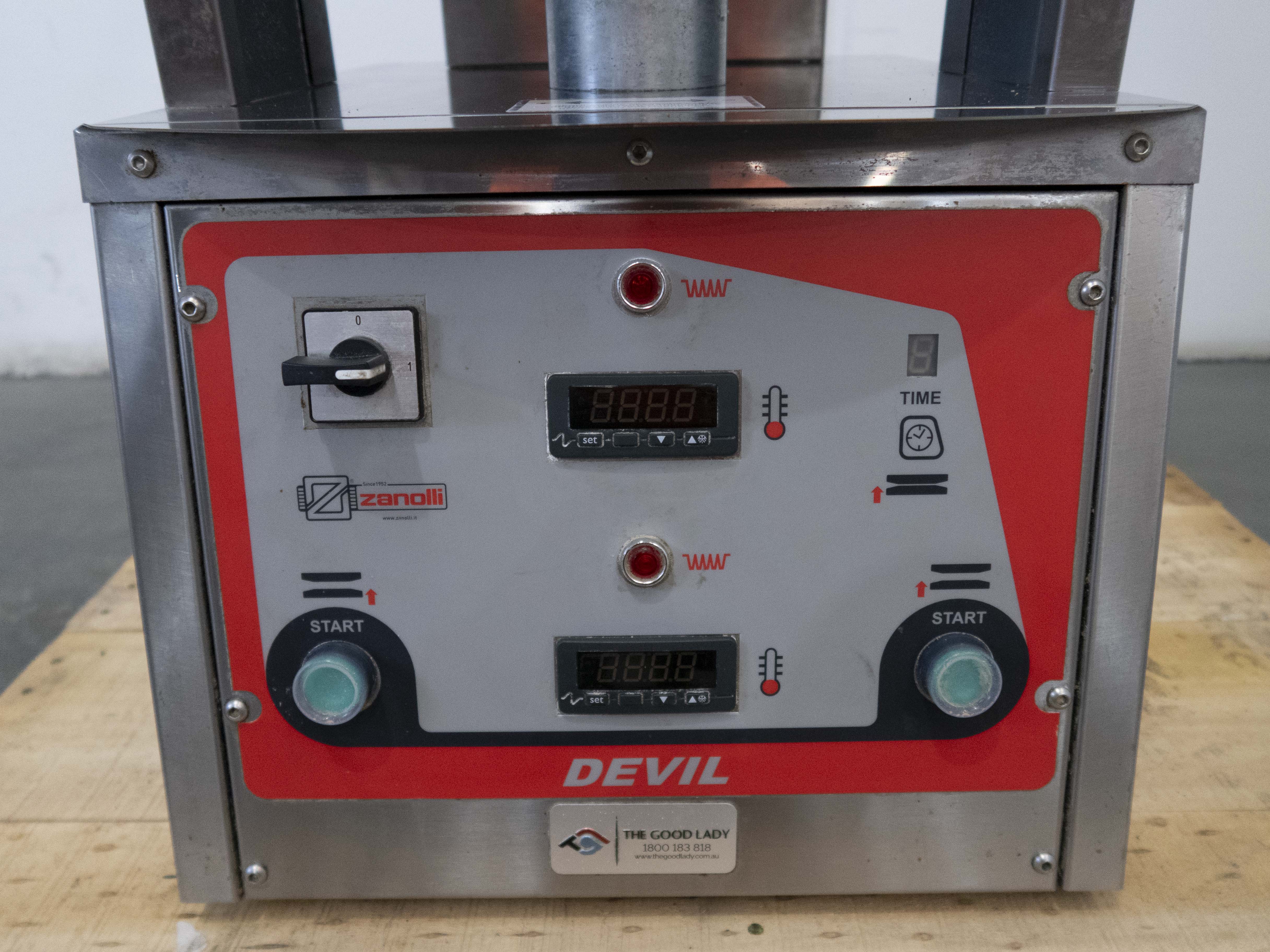 Zanolli Devil 33 Pizza Former - 780250