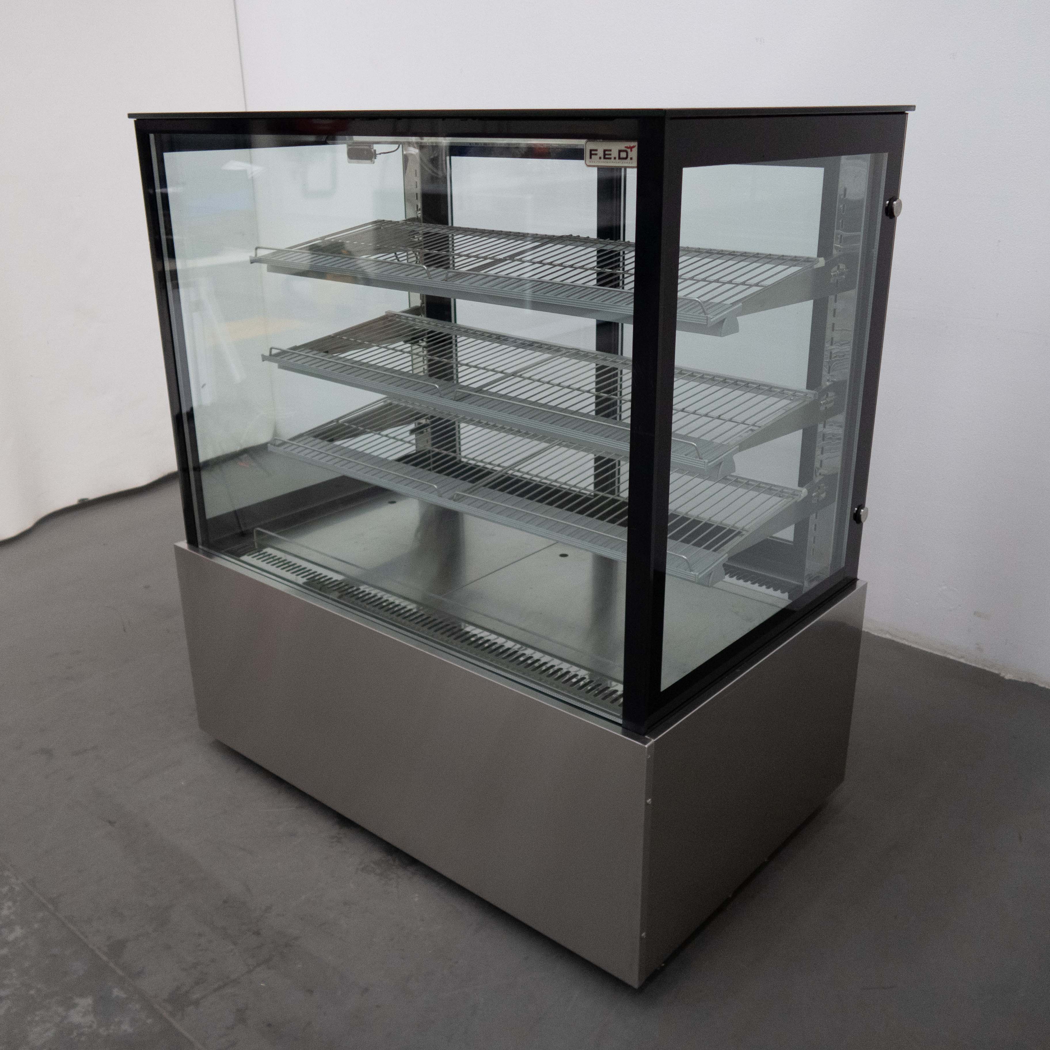 Federal SL840V Cold Food Display - 782980