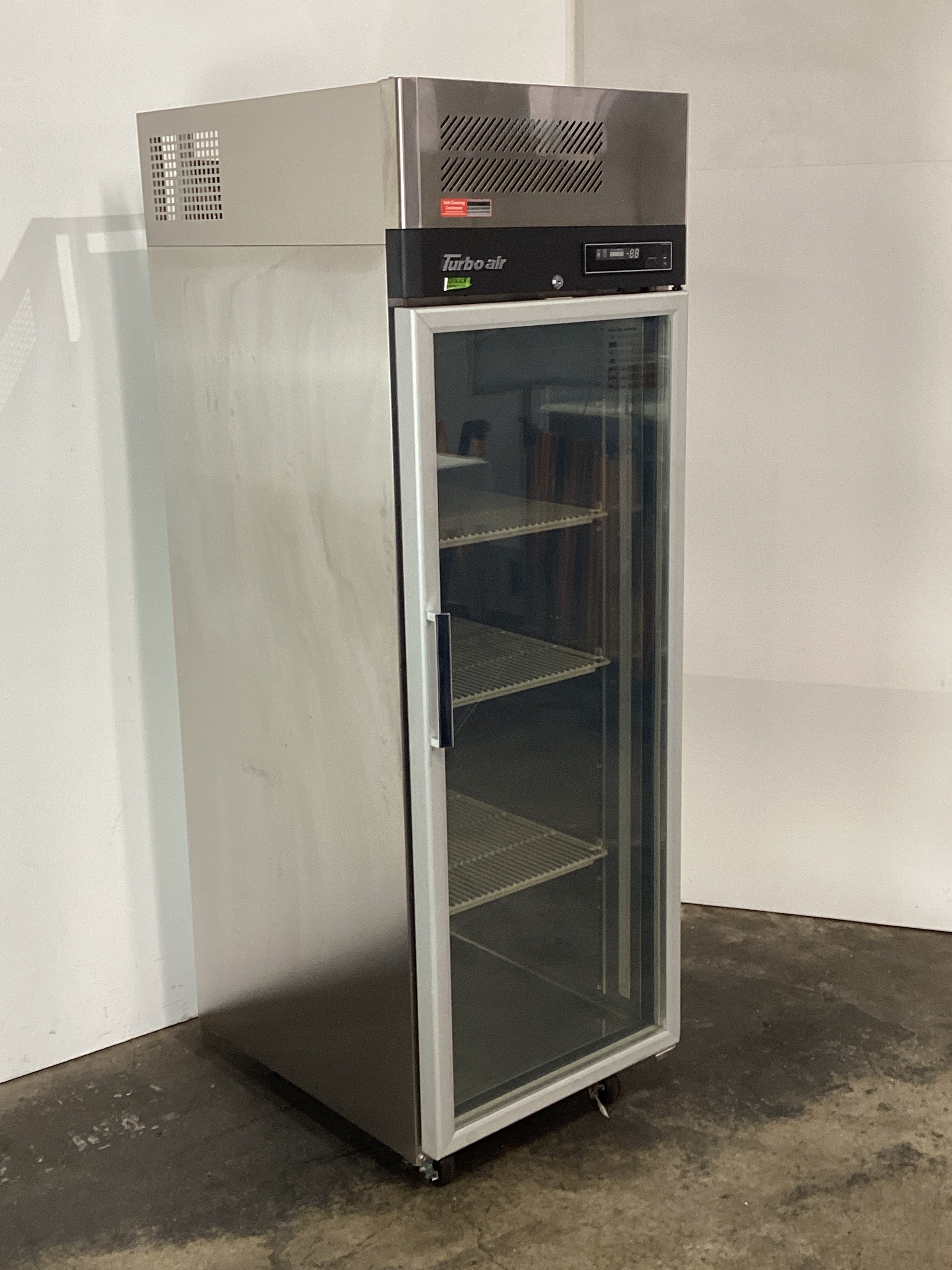 Turbo Air KR25-1G-N Upright Fridge - 783173