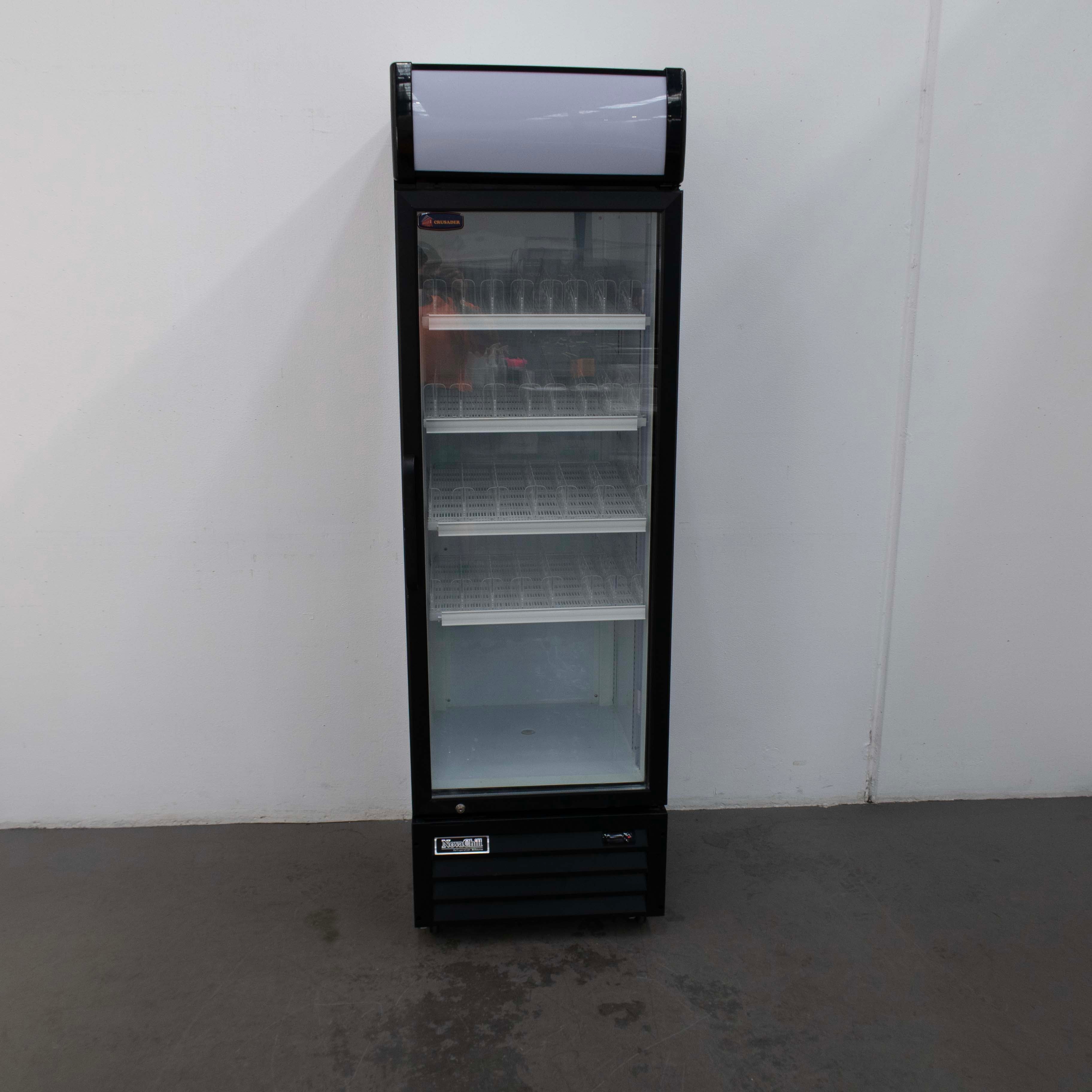 Crusader CCE605HC Upright Fridge - 783304