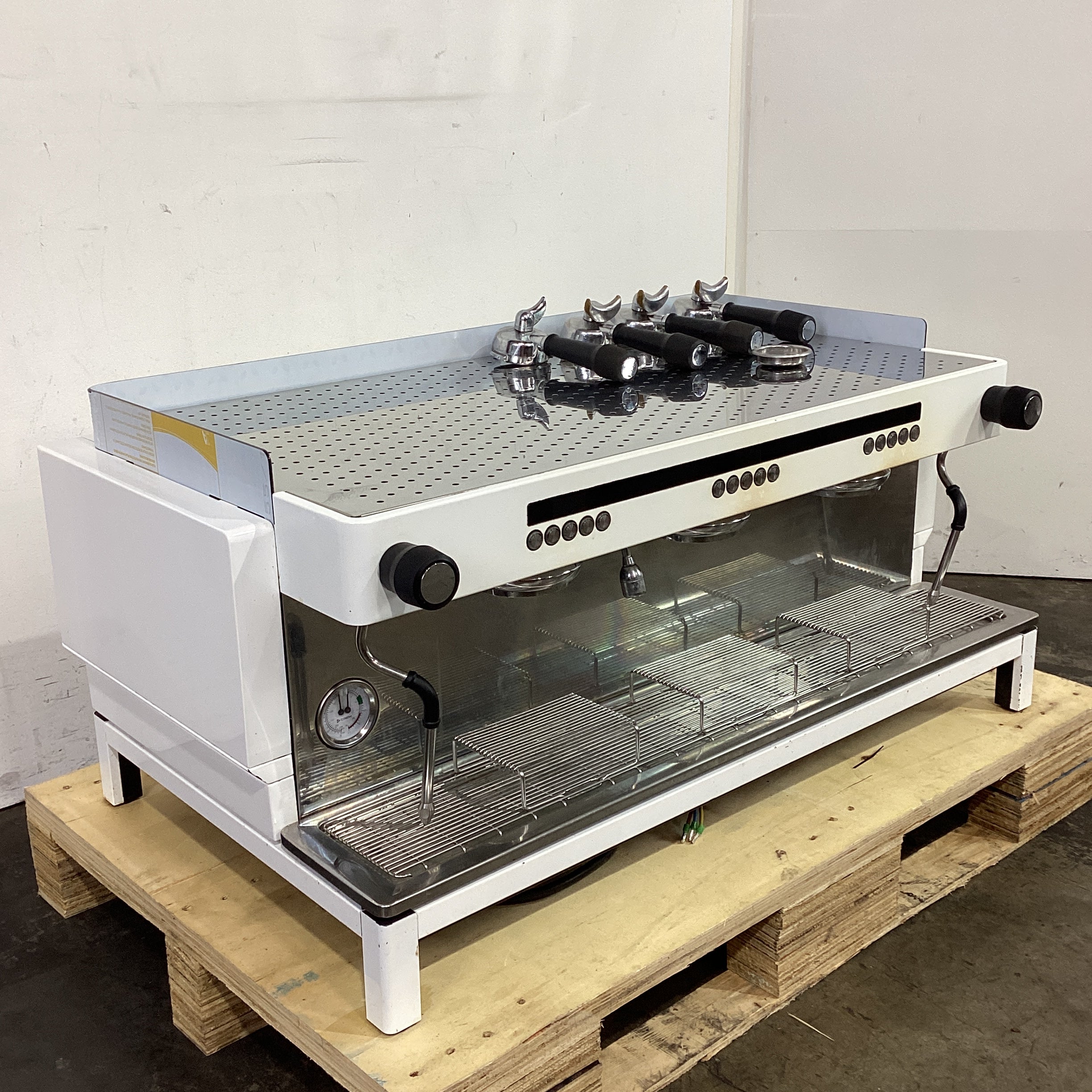 Crem ECEF-FA1B-22AR 3 Group Coffee Machine - 783332