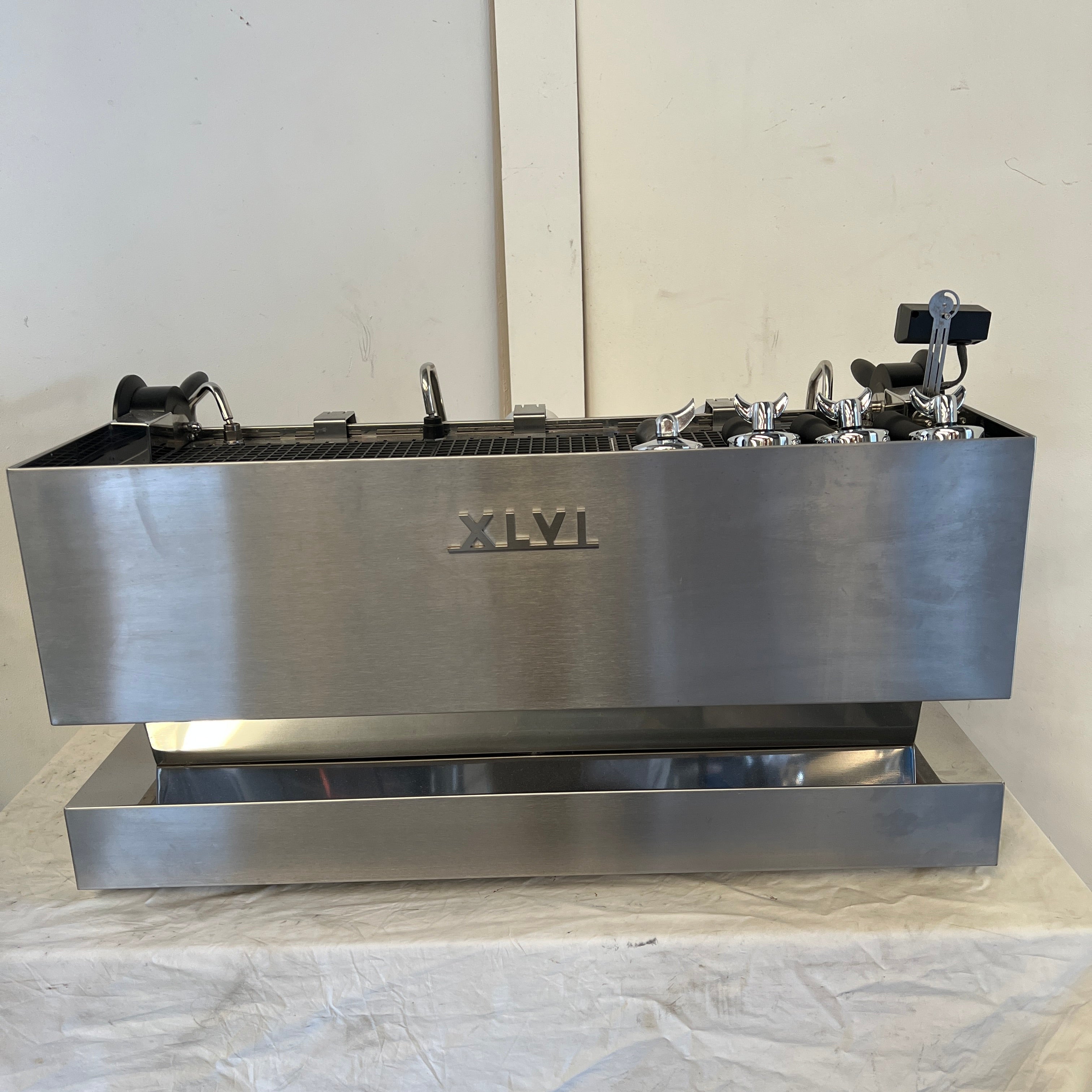 Steamhammer XLVI 3 Group Coffee Machine - 784504