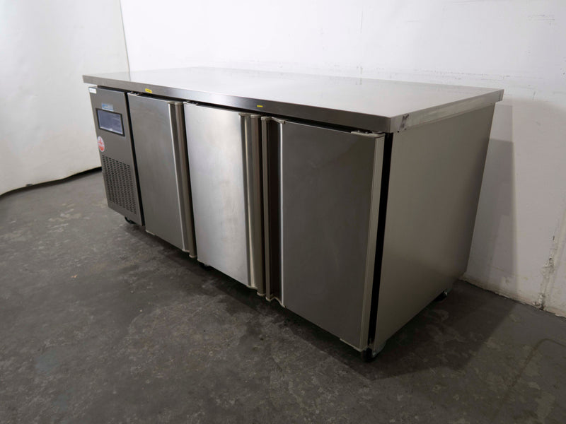 Artisan Food Equipment M2418 Undercounter Fridge Freezer - 788661