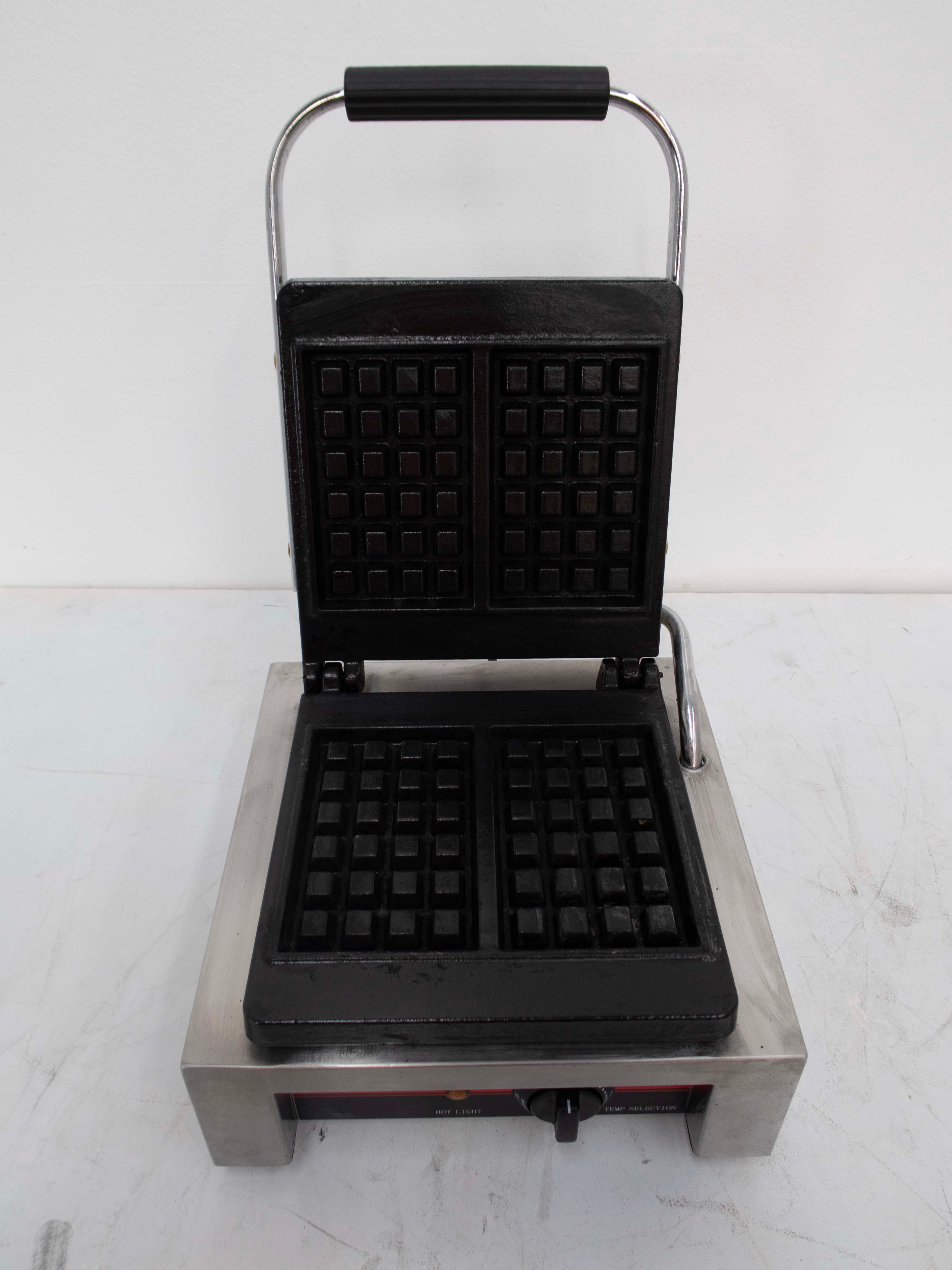 FED UWB-S Waffle Maker - 789288