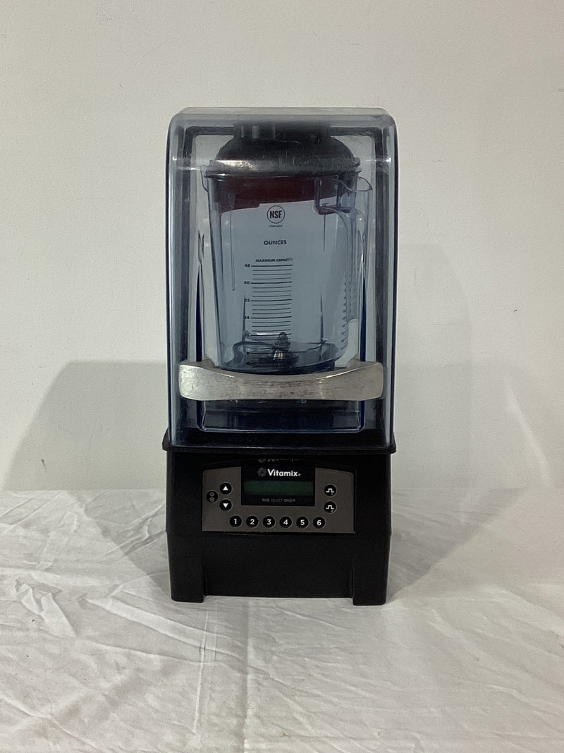 Vitamix VM0149 Blender with Sound Barrier - 790575